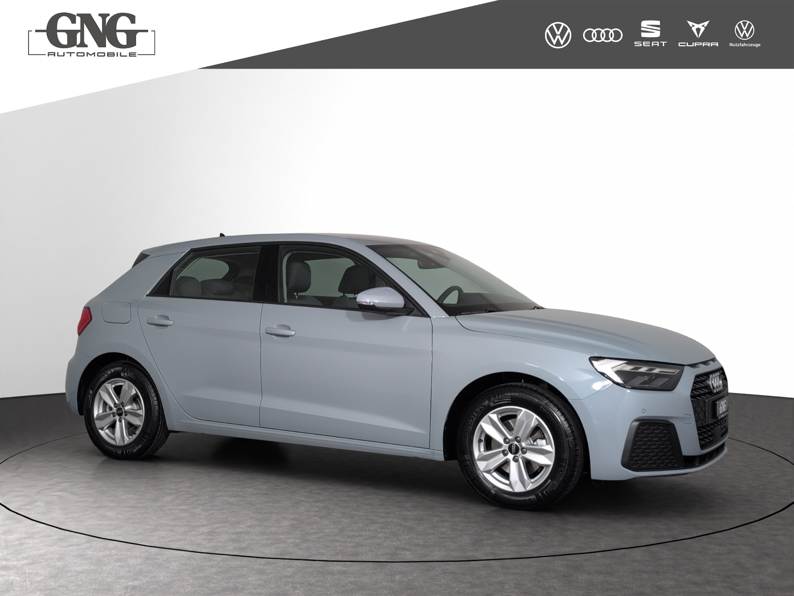 AUDI A1 Sportback 30 TFSI Attraction S-tronic-image-3