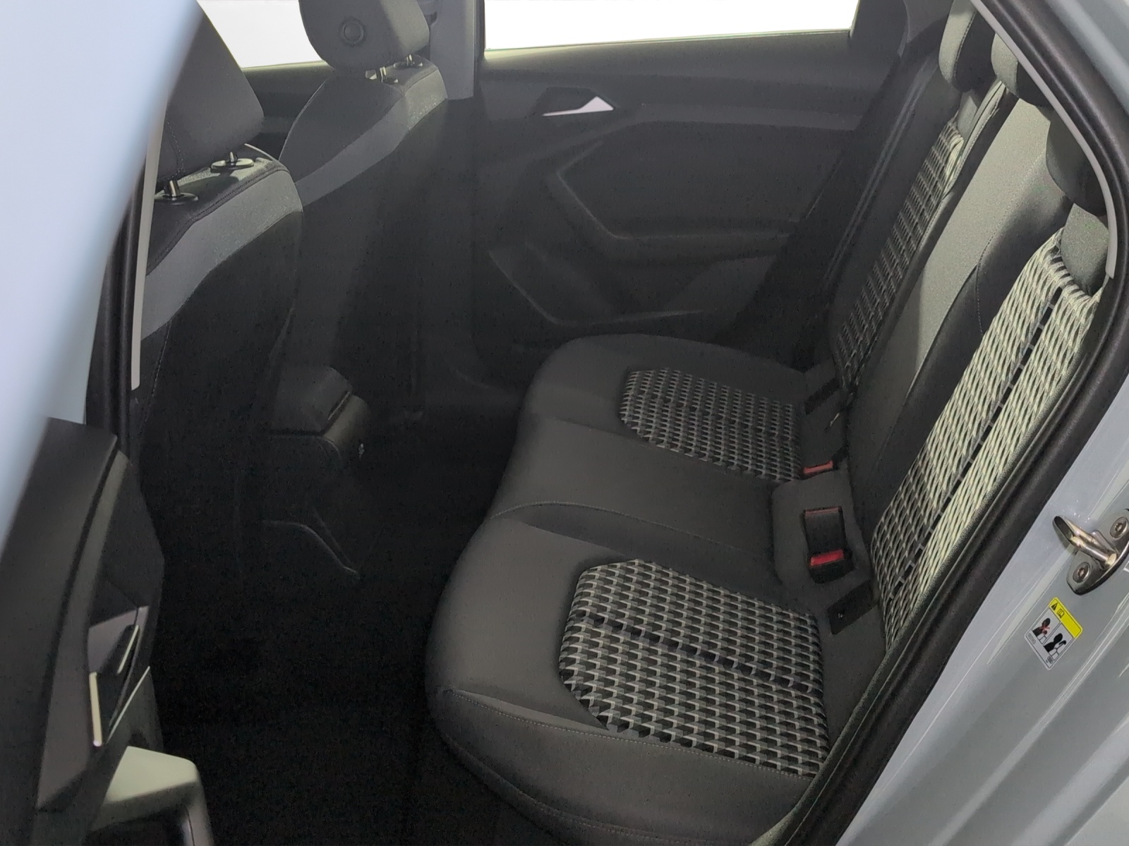 AUDI A1 Sportback 30 TFSI Attraction S-tronic-image-7