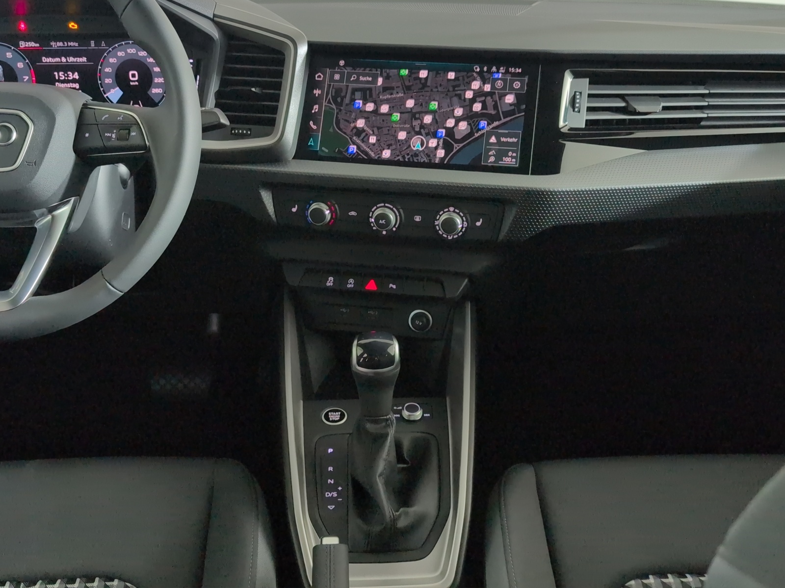 AUDI A1 Sportback 30 TFSI Attraction S-tronic-image-10