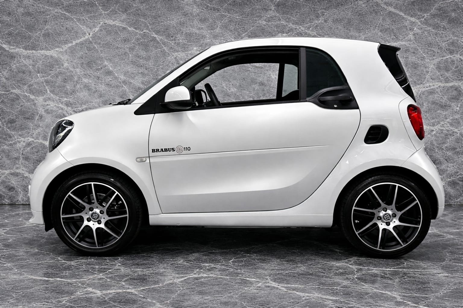 SMART fortwo Brabus Style 110 twinmatic-image-3