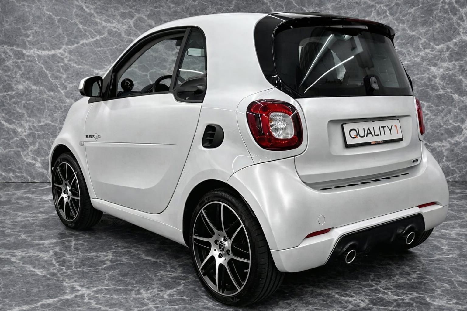 SMART fortwo Brabus Style 110 twinmatic-image-4
