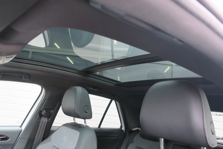 VW T-Roc 2.0 TSI R-Line DSG 4Motion-image-8