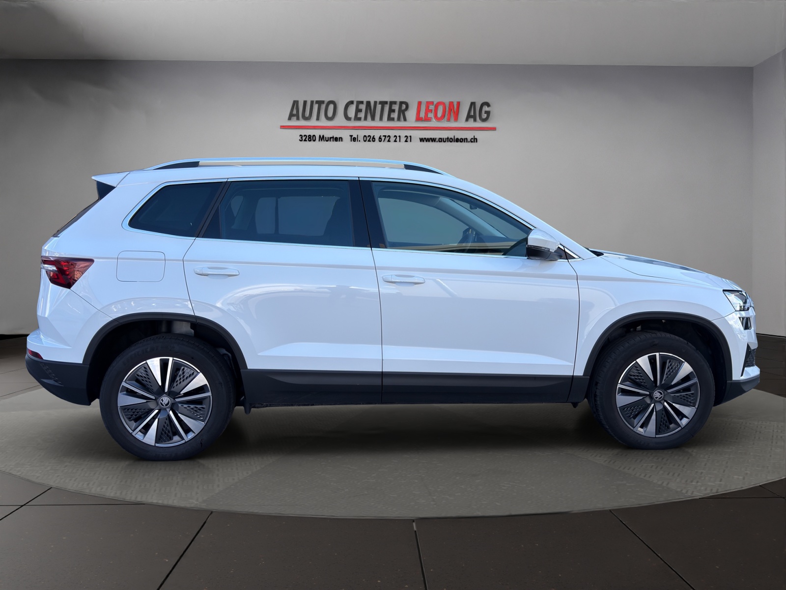 SKODA Karoq 1.5 TSI Selection DSG-image-6