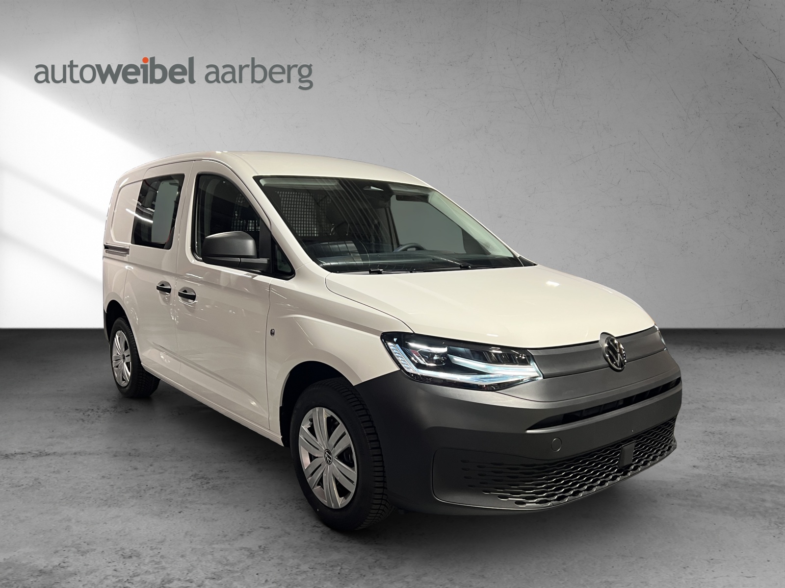 VW Caddy Cargo 2.0TDI 4Motion-image-0