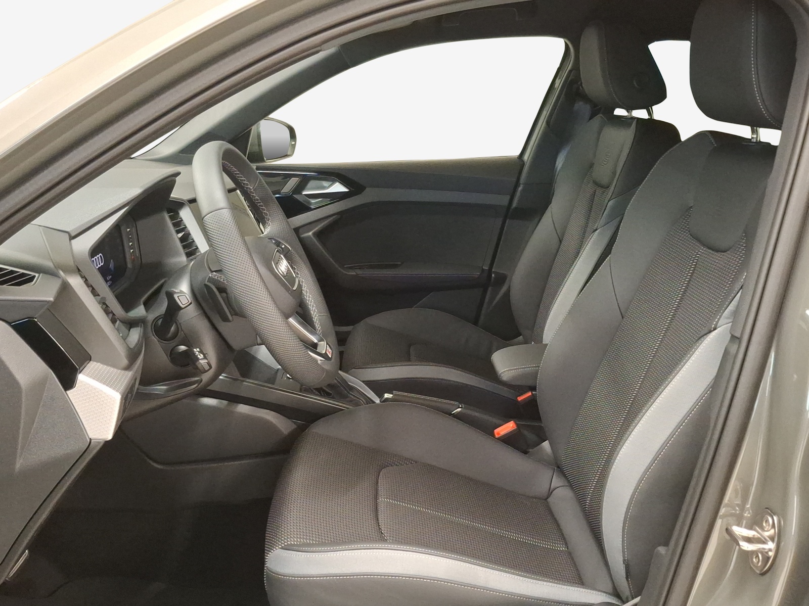 AUDI A1 Sportback 30 TFSI S Line Attraction S-tronic-image-7