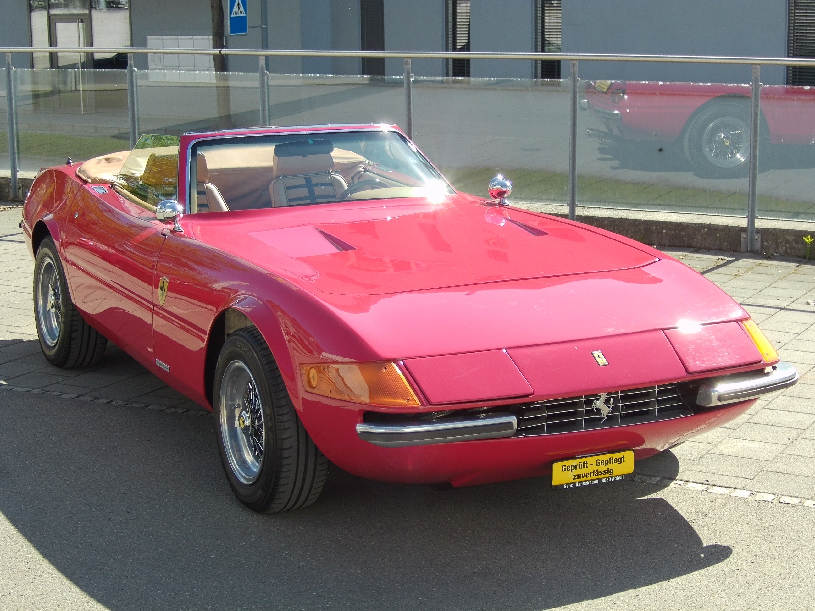 Car photo