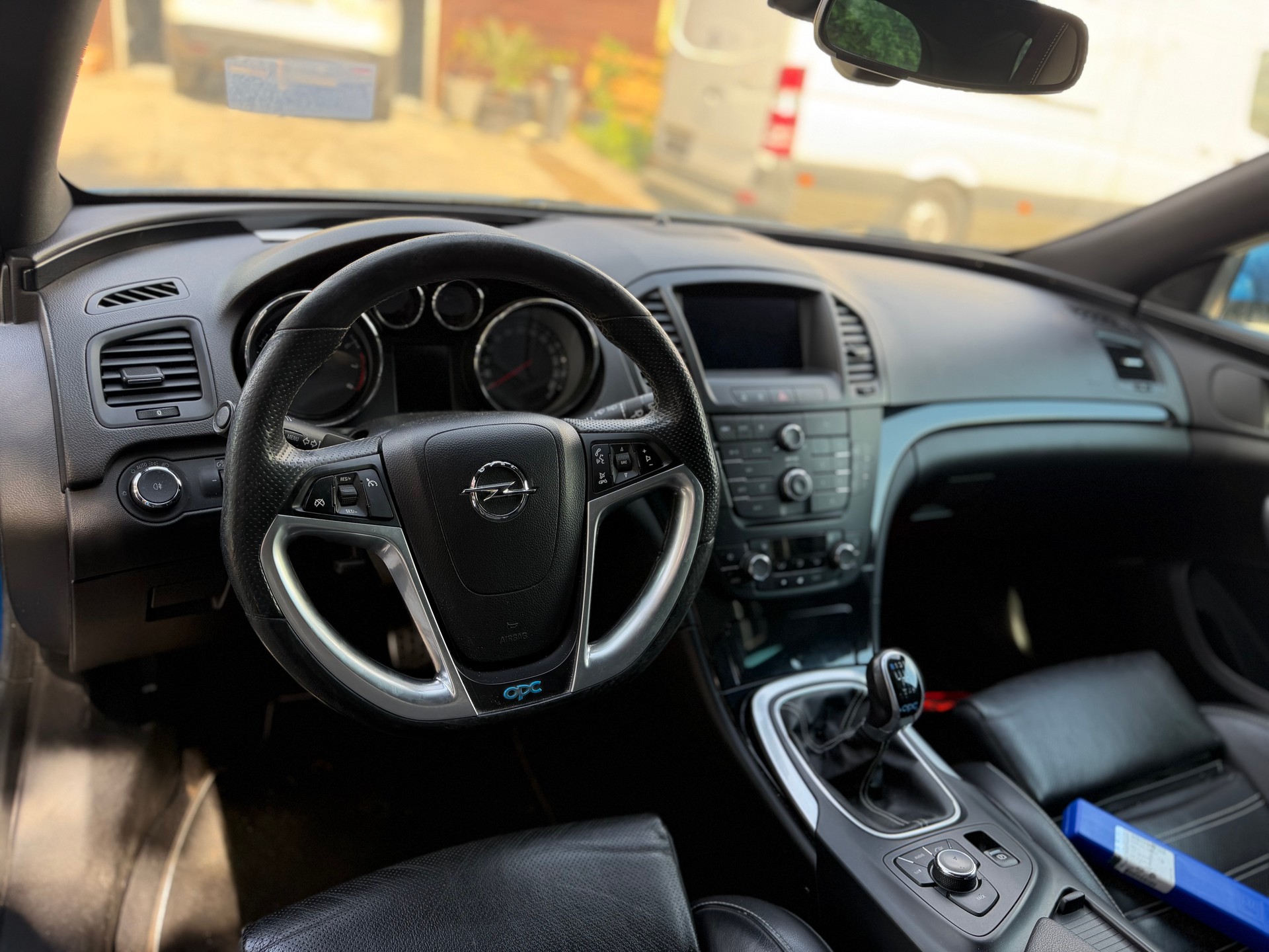 OPEL Insignia Sports Tourer 2.8 Turbo OPC 4WD Automatic-image-6