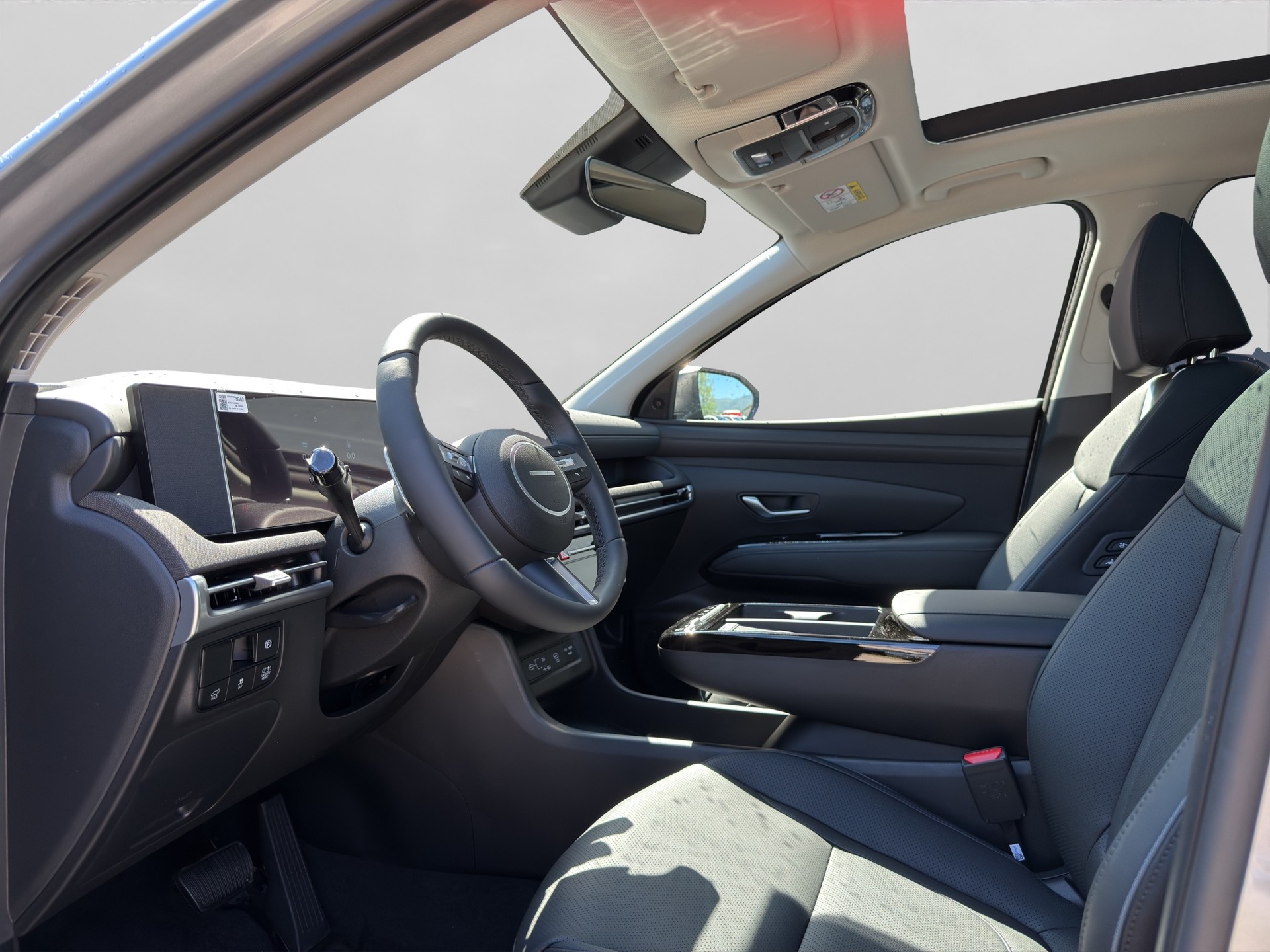 HYUNDAI Tucson 1.6 TGDI HEV Swiss Edition 4WD-image-8