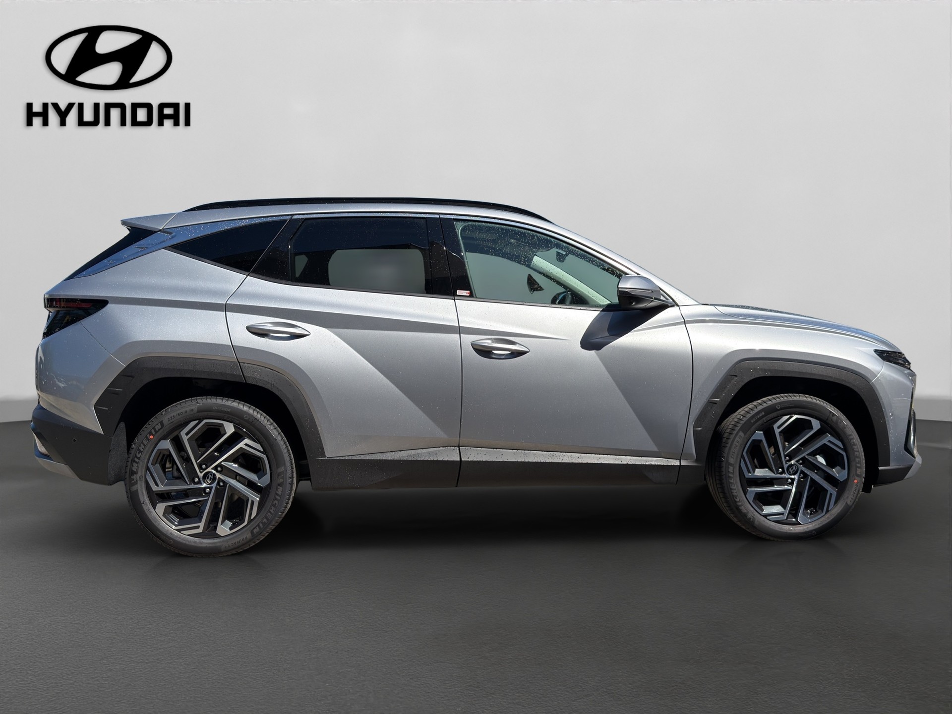 HYUNDAI Tucson 1.6 TGDI HEV Swiss Edition 4WD-image-6