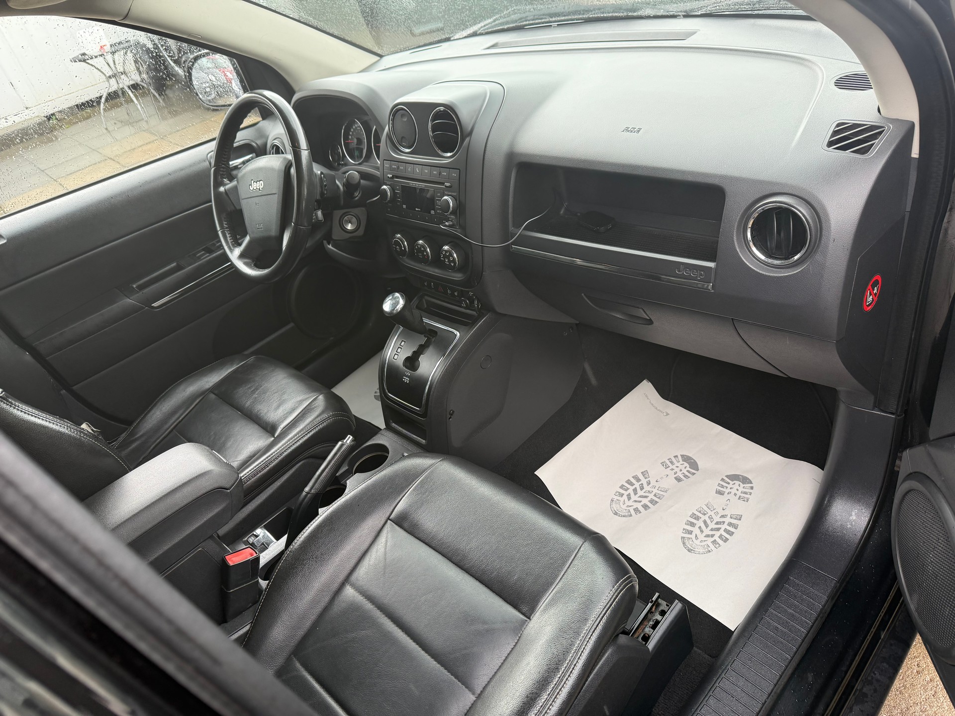 JEEP Compass 2.4 Limited CVT-image-8