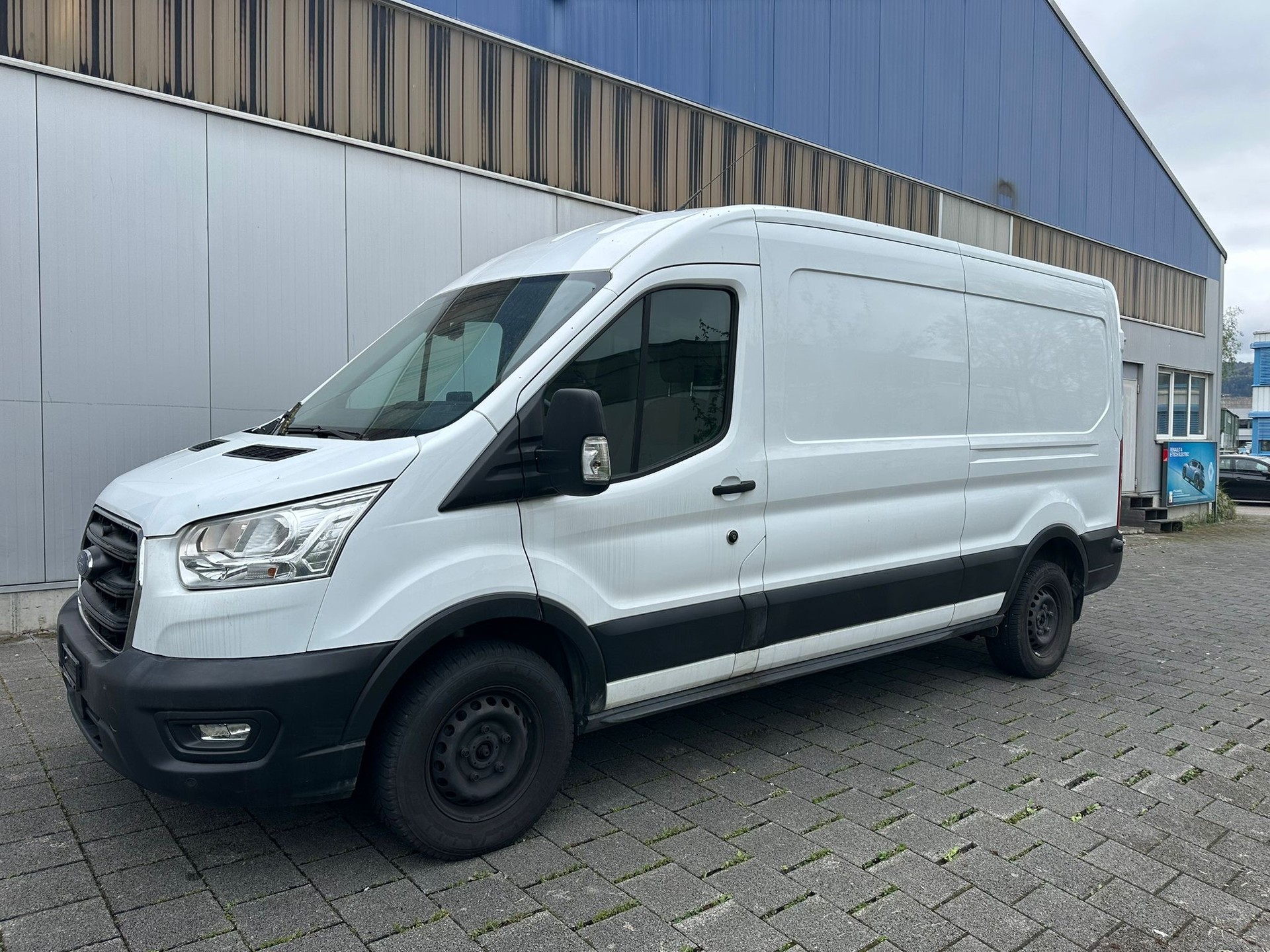 FORD Transit Van 350 L3 Basis 2.0 TDCi 170 FWD-image-1