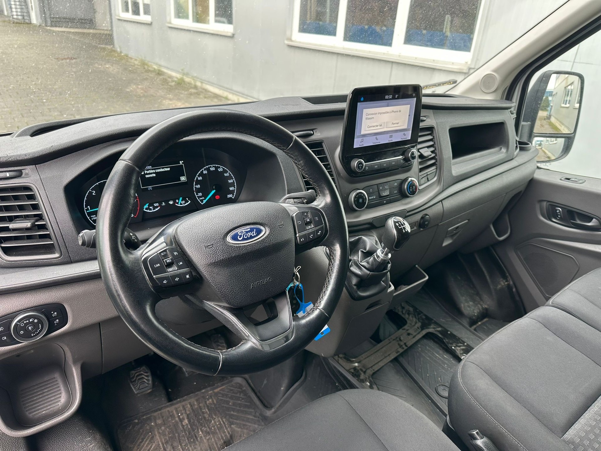FORD Transit Van 350 L3 Basis 2.0 TDCi 170 FWD-image-7