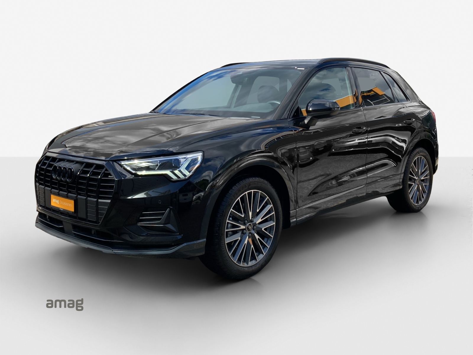 AUDI Q3 35 TFSI advanced Attraction S-tronic-image-0