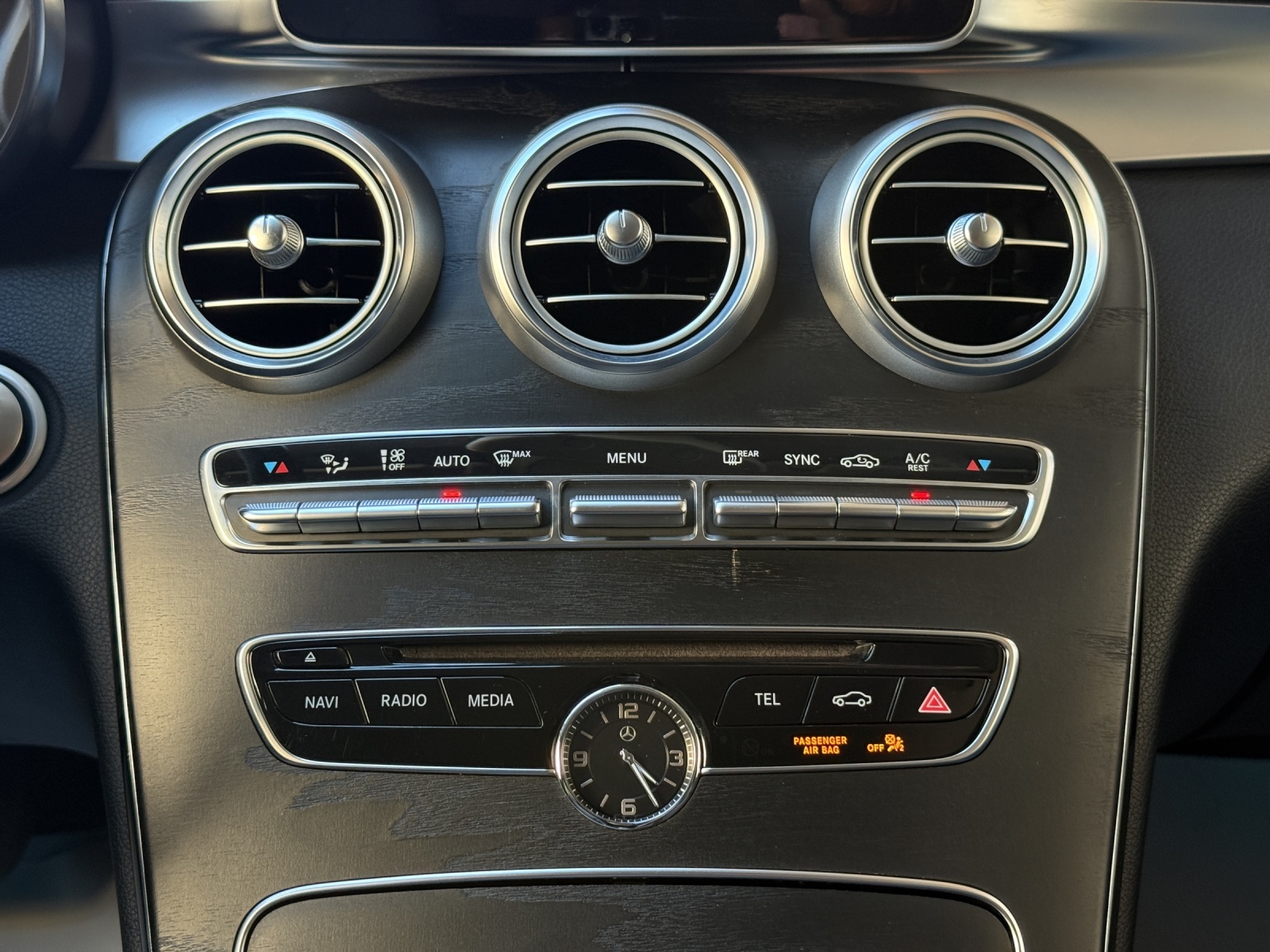 MERCEDES-BENZ C 250 d Avantgarde 4Matic 9G-Tronic-image-10