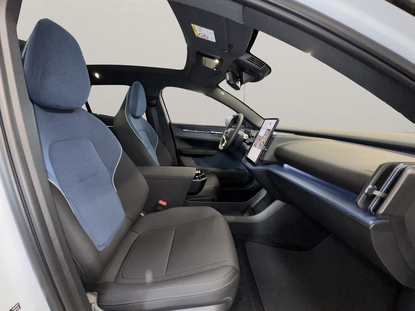 VOLVO EX30 CC E60 Twin Performance AWD-image-10