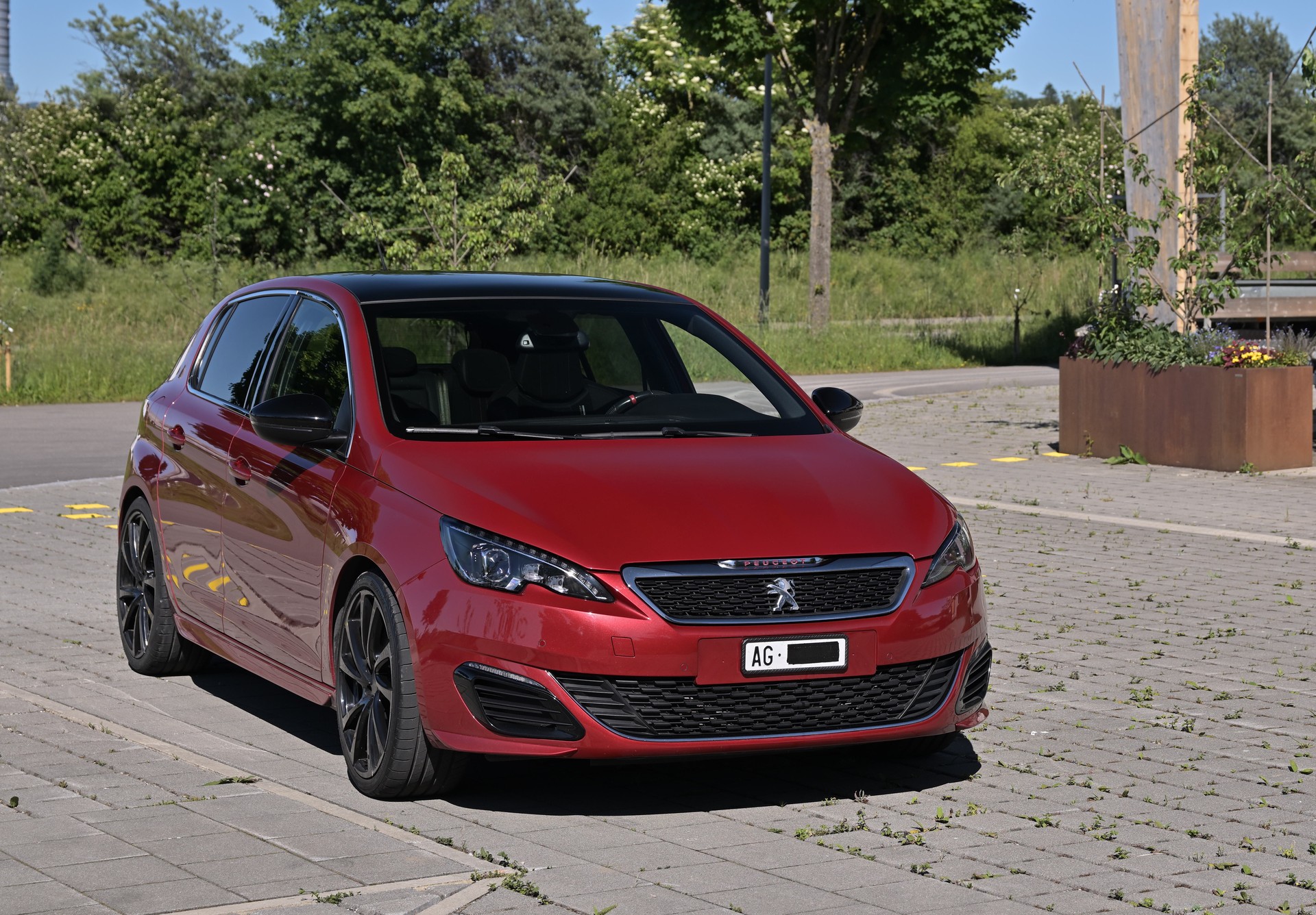 PEUGEOT 1.6 THP GTi