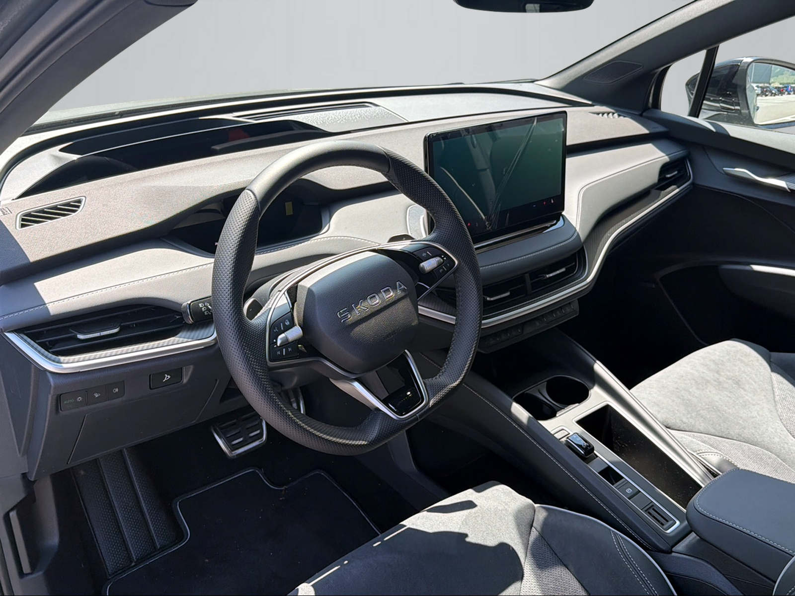 SKODA Enyaq 85x Sportline 4x4-image-7
