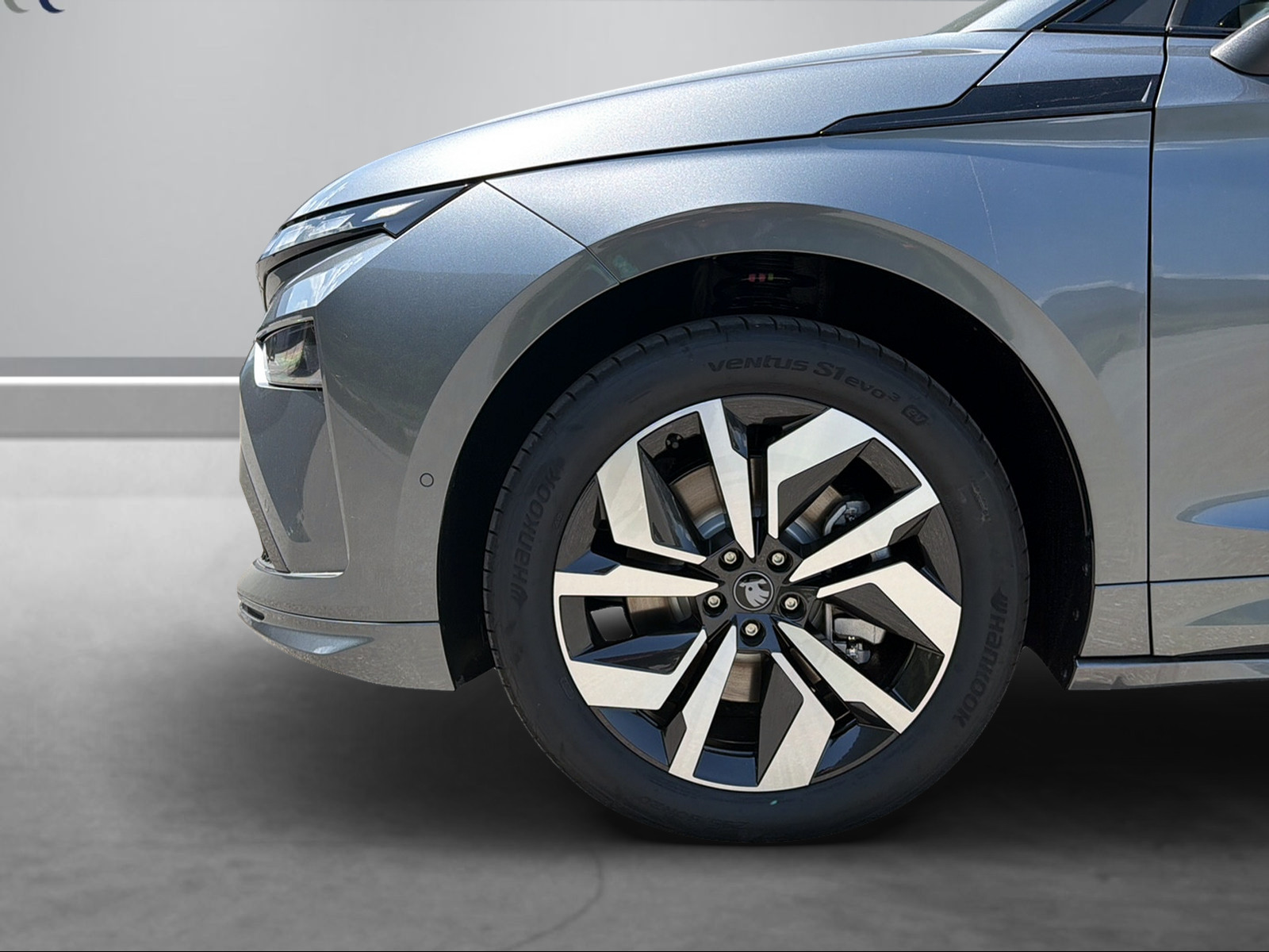 SKODA Enyaq 85x Sportline 4x4-image-10