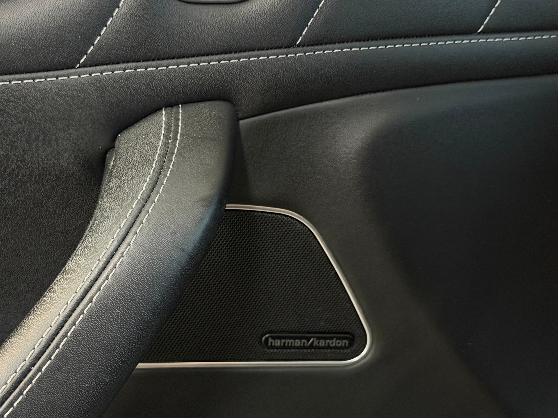 MASERATI Levante S 3.0 V6 GranSport Automatica-image-15