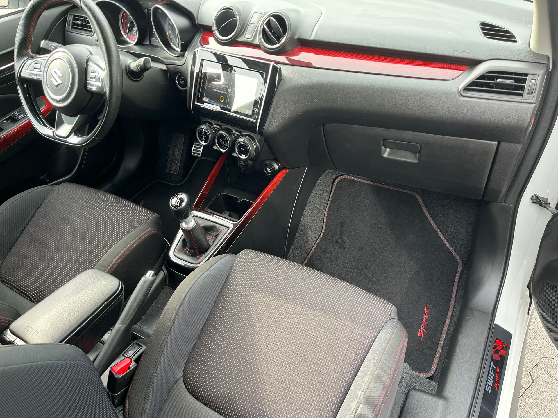 SUZUKI Swift Sport 1.4i 16V Compact Top-image-13