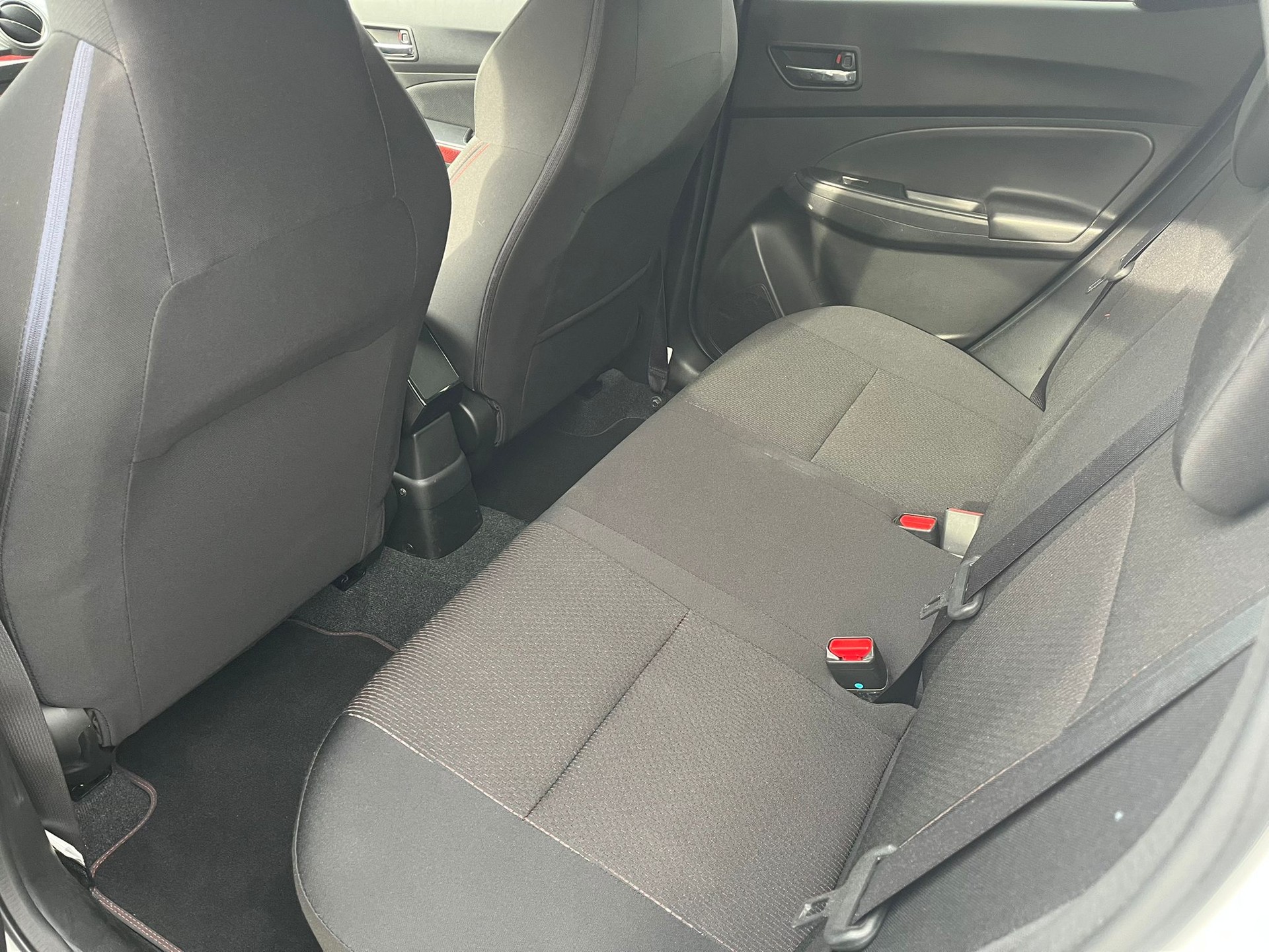 SUZUKI Swift Sport 1.4i 16V Compact Top-image-14
