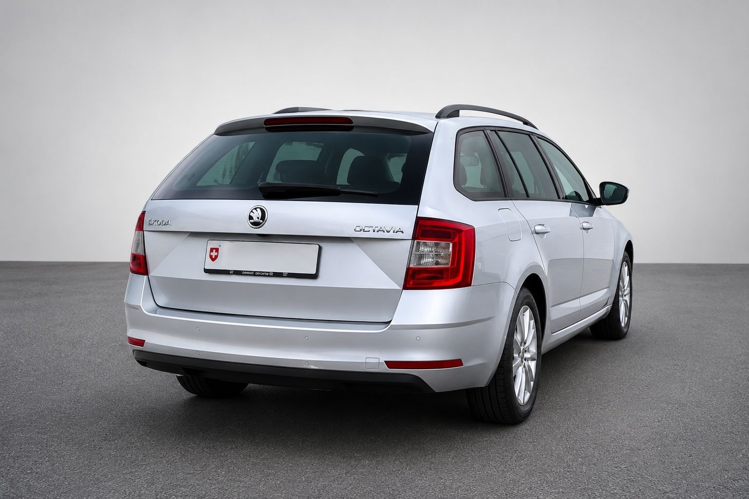 PORSCHE CAYENNE-image-1
