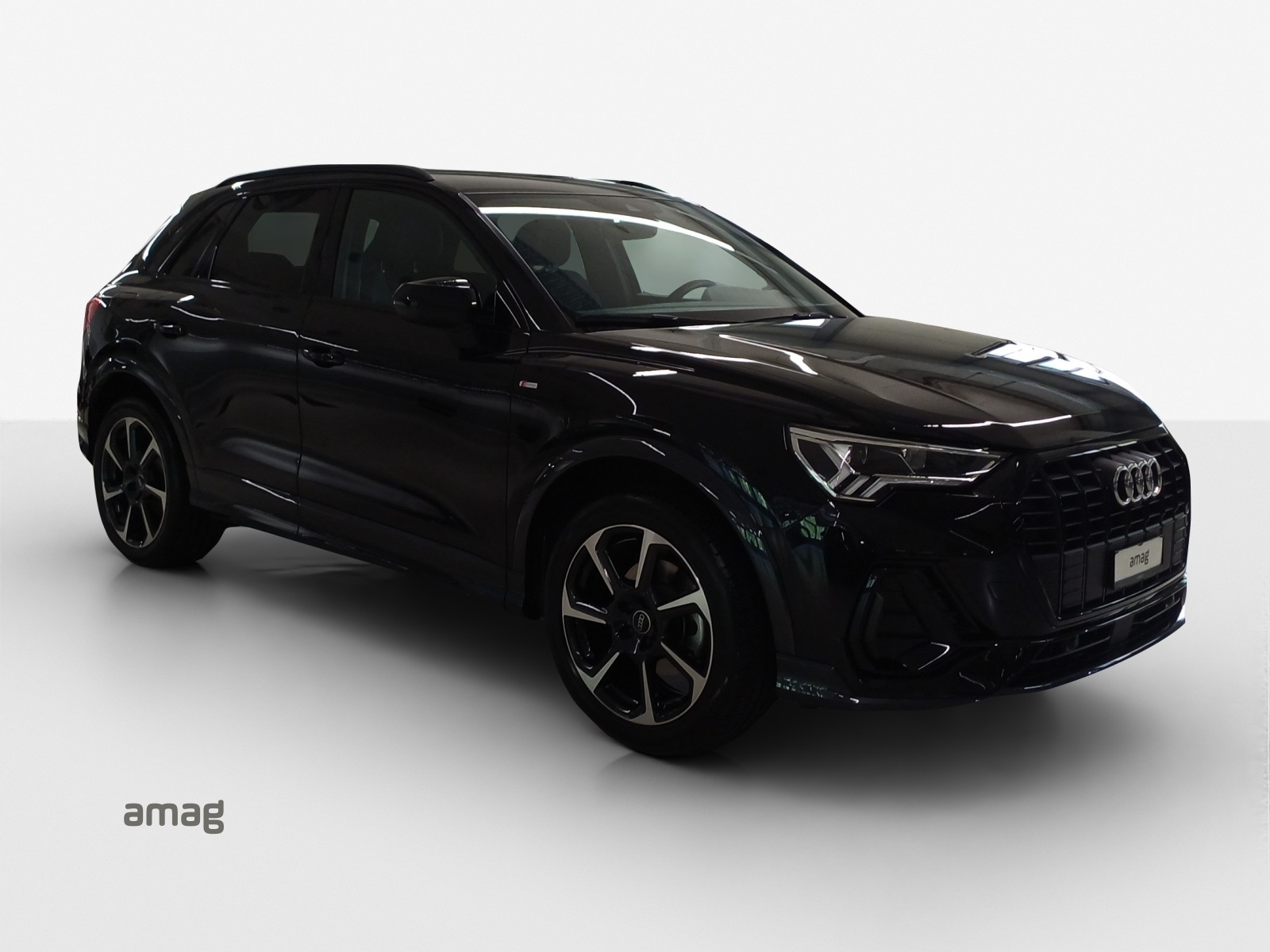 AUDI Q3 35 TFSI S line Attraction S-tronic-image-5