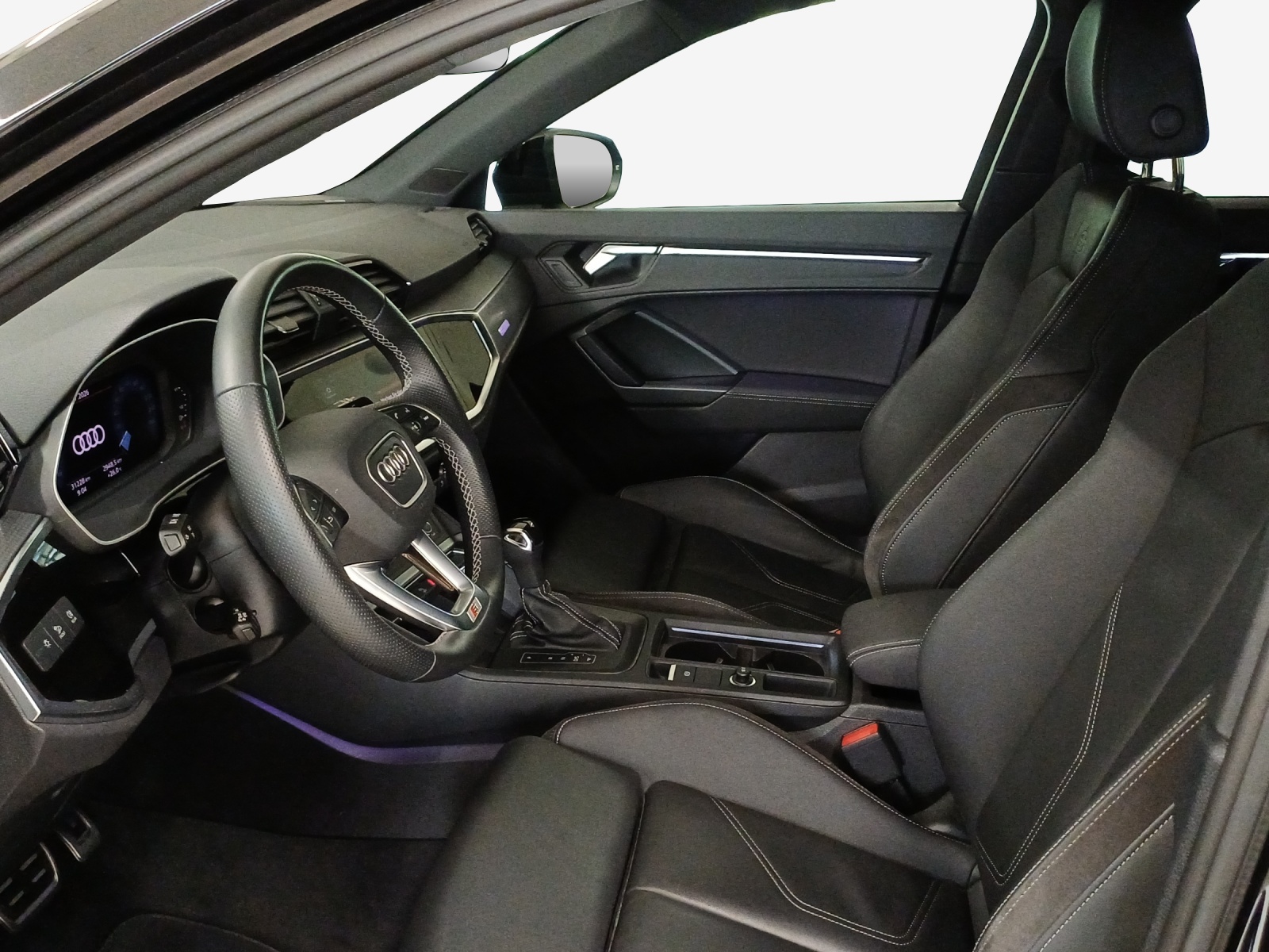 AUDI Q3 35 TFSI S line Attraction S-tronic-image-7