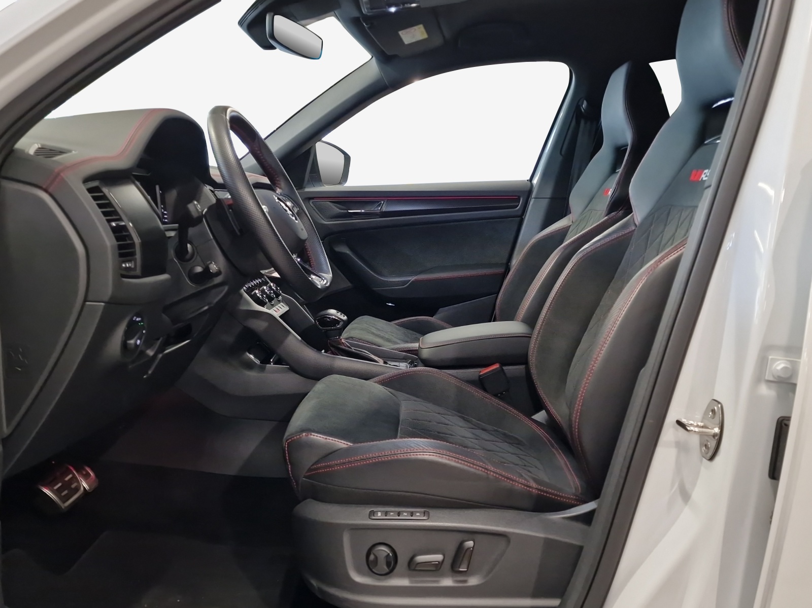 SKODA Kodiaq 2.0 TSI 4x4 RS-image-7