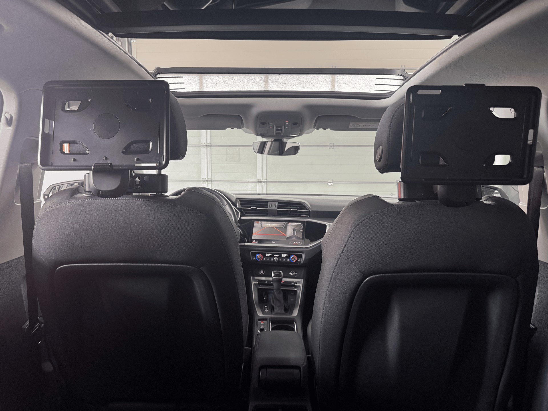 AUDI Q3 35 TDI advanced Attraction quattro S-tronic-image-13