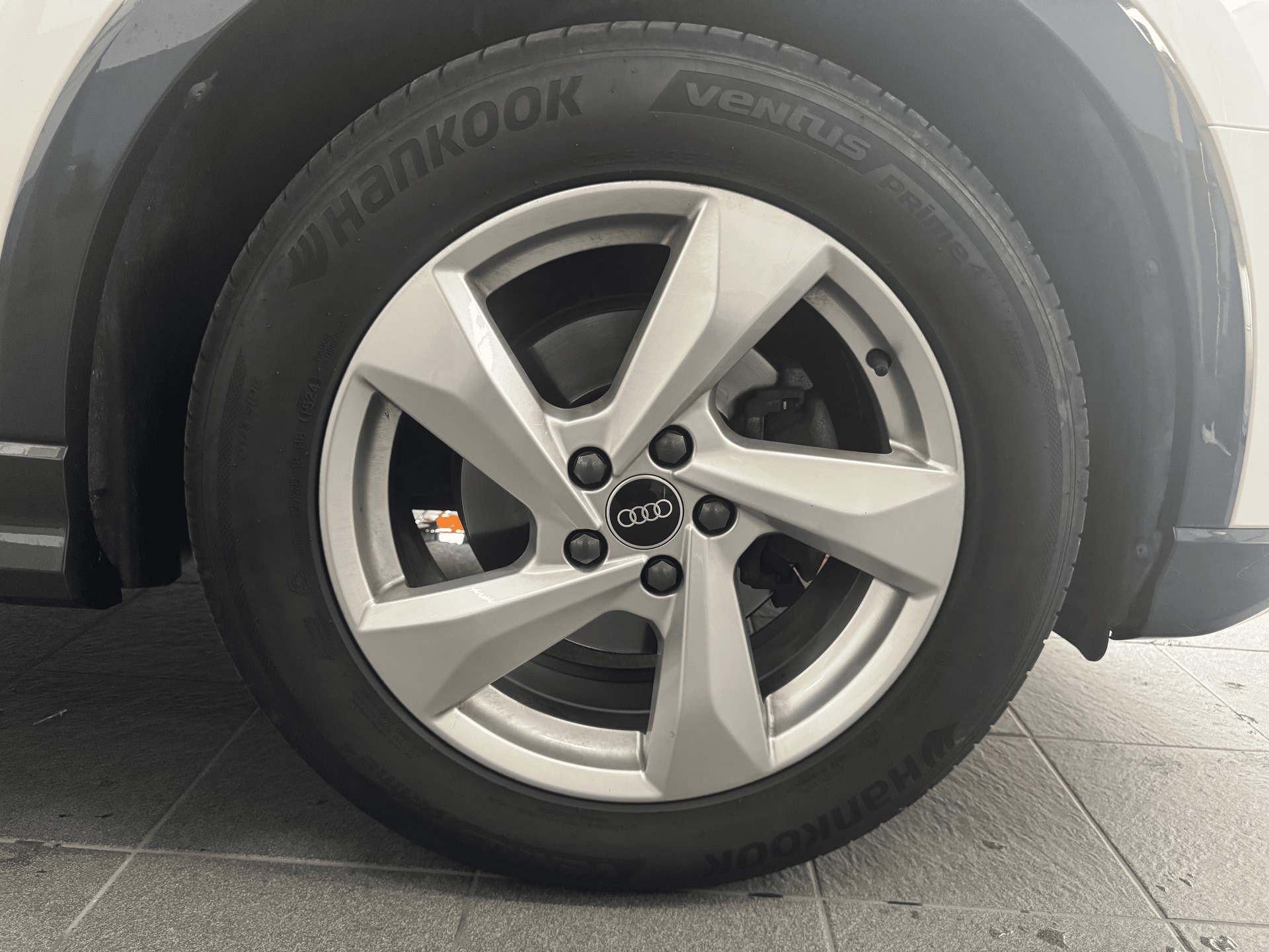 AUDI Q3 35 TDI advanced Attraction quattro S-tronic-image-18