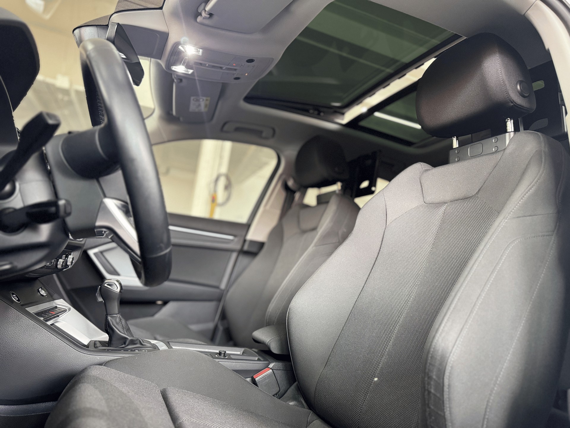 AUDI Q3 35 TDI advanced Attraction quattro S-tronic-image-8
