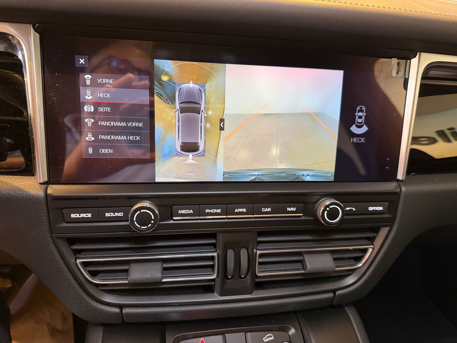 PORSCHE Macan 3.0 V6 S-image-16