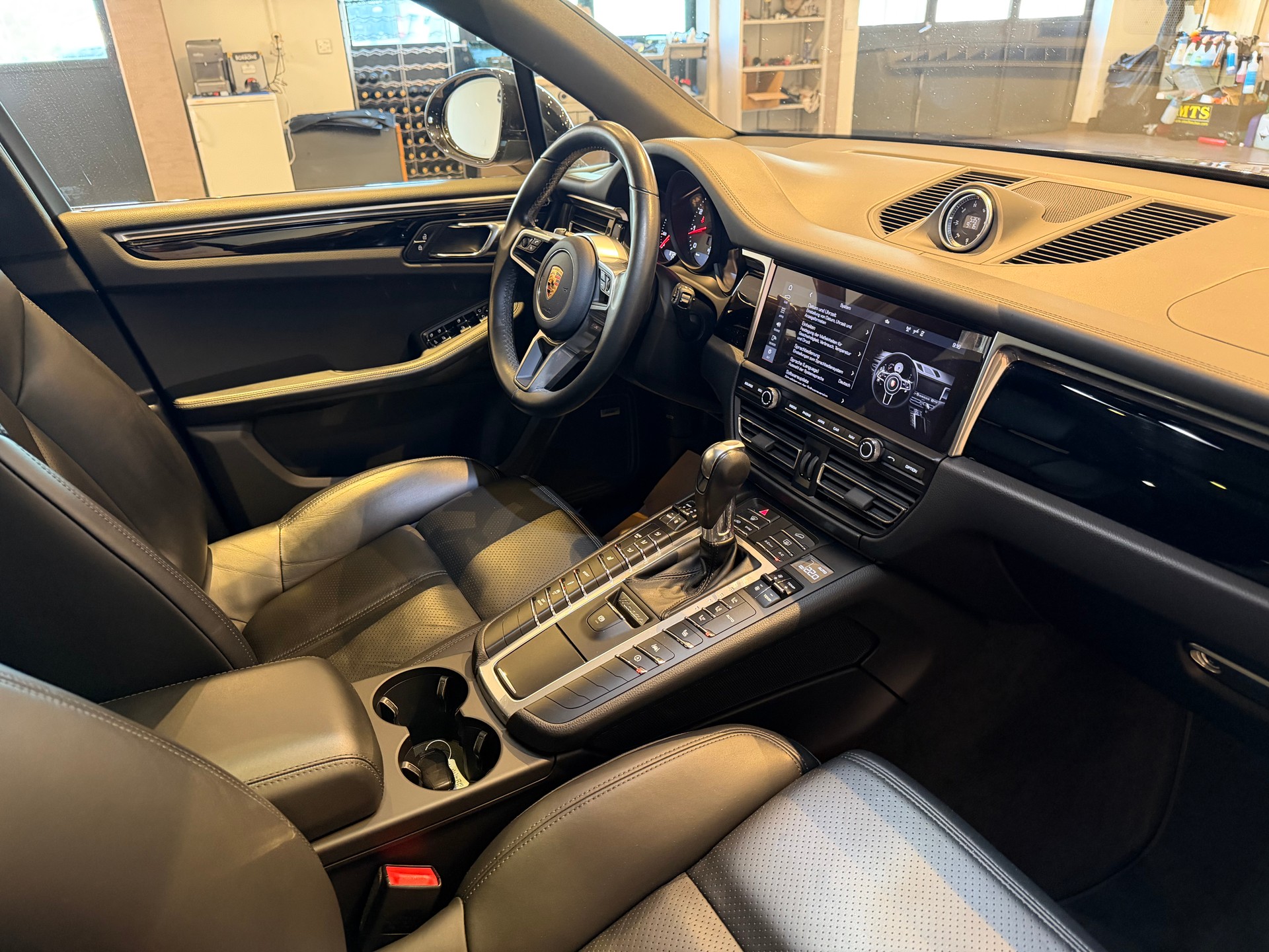 PORSCHE Macan 3.0 V6 S-image-9