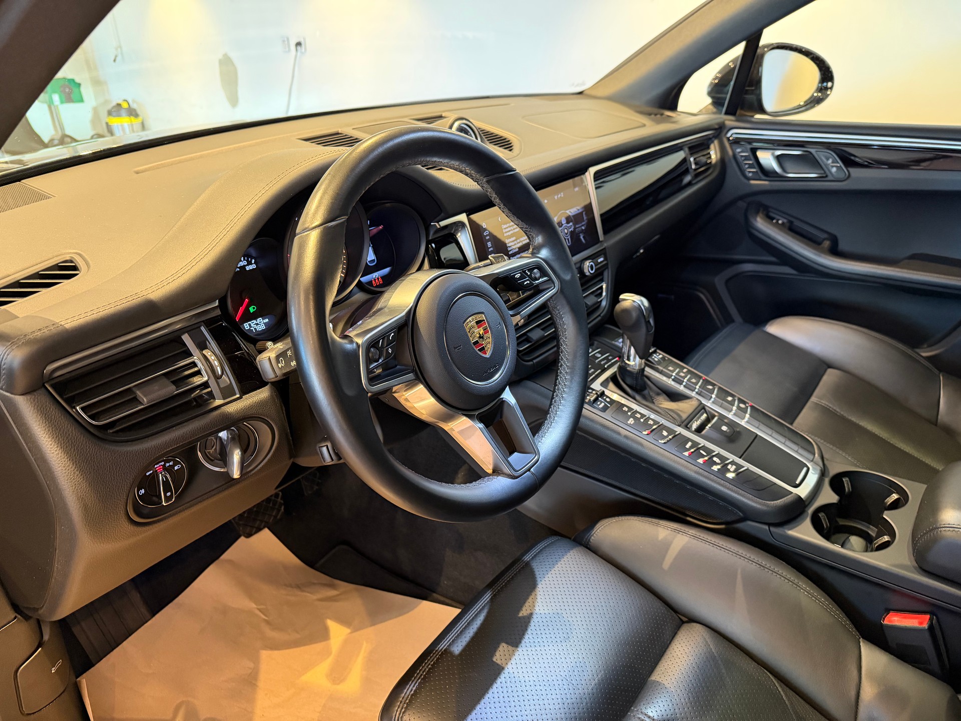 PORSCHE Macan 3.0 V6 S-image-15
