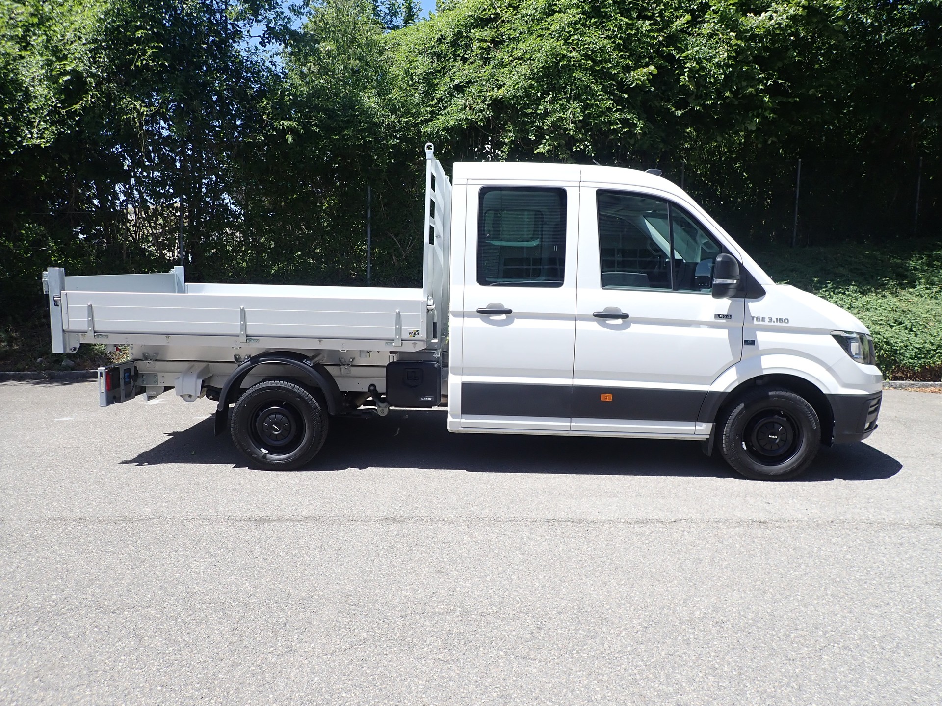 MAN TGE 3.160 4x4 3-Seitenkipper-image-9