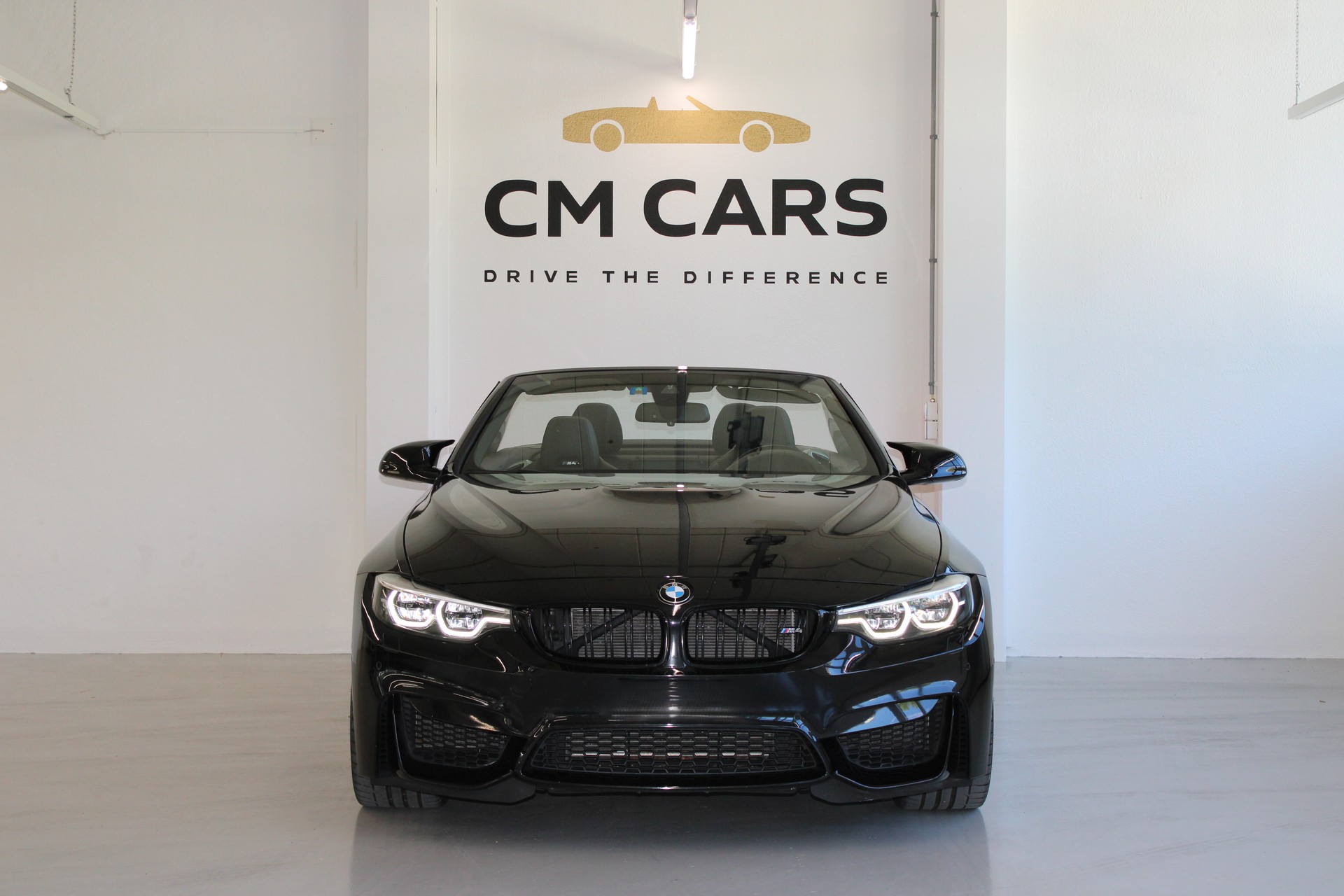 BMW M4 Cabriolet Competition-image-1