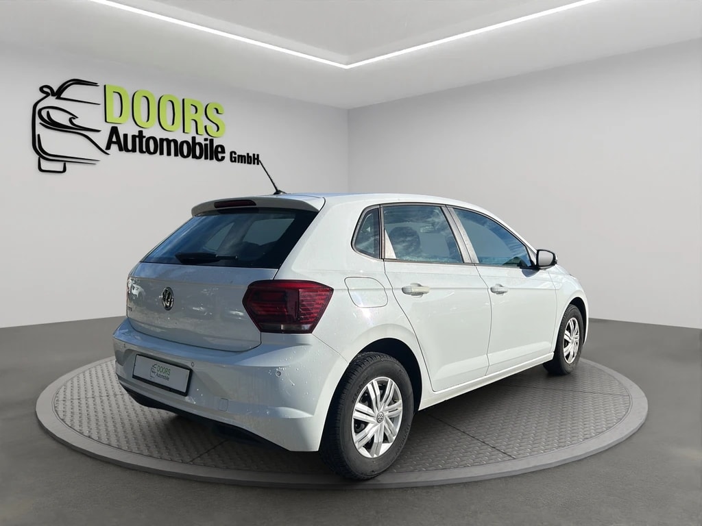 VW Polo 1.0 BMT Trendline-image-5