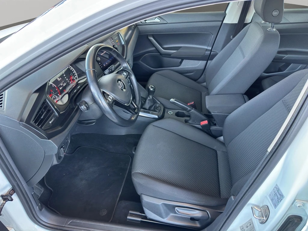 VW Polo 1.0 BMT Trendline-image-8