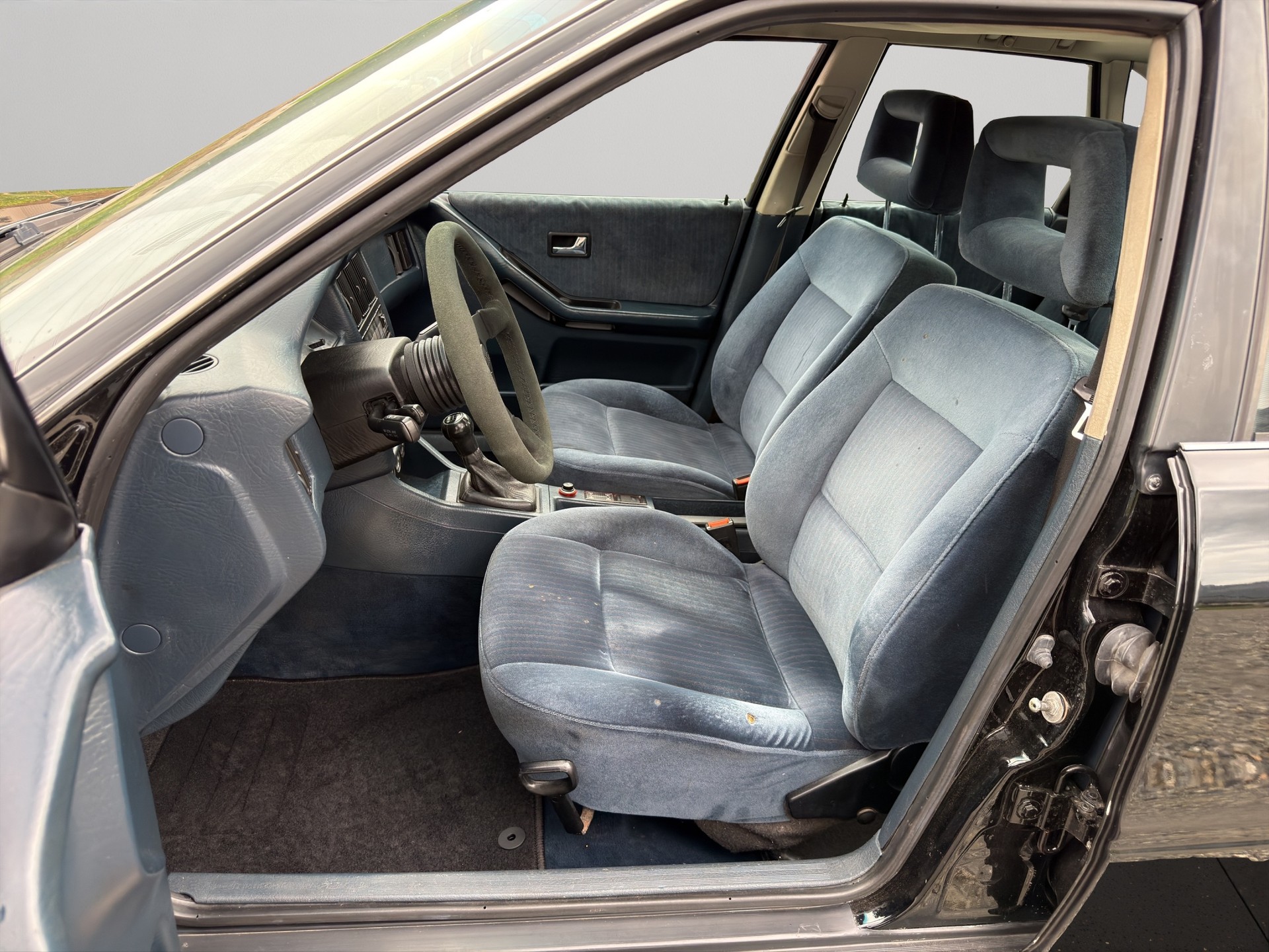AUDI 90 2.3 E 20V quattroSport-image-6