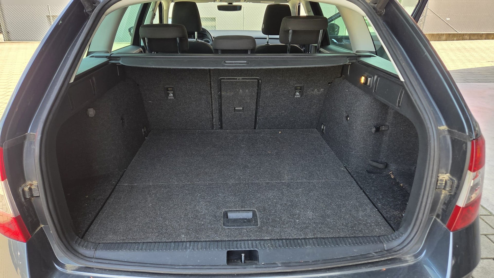 SKODA Octavia Combi 1.5 TSI Style-image-13