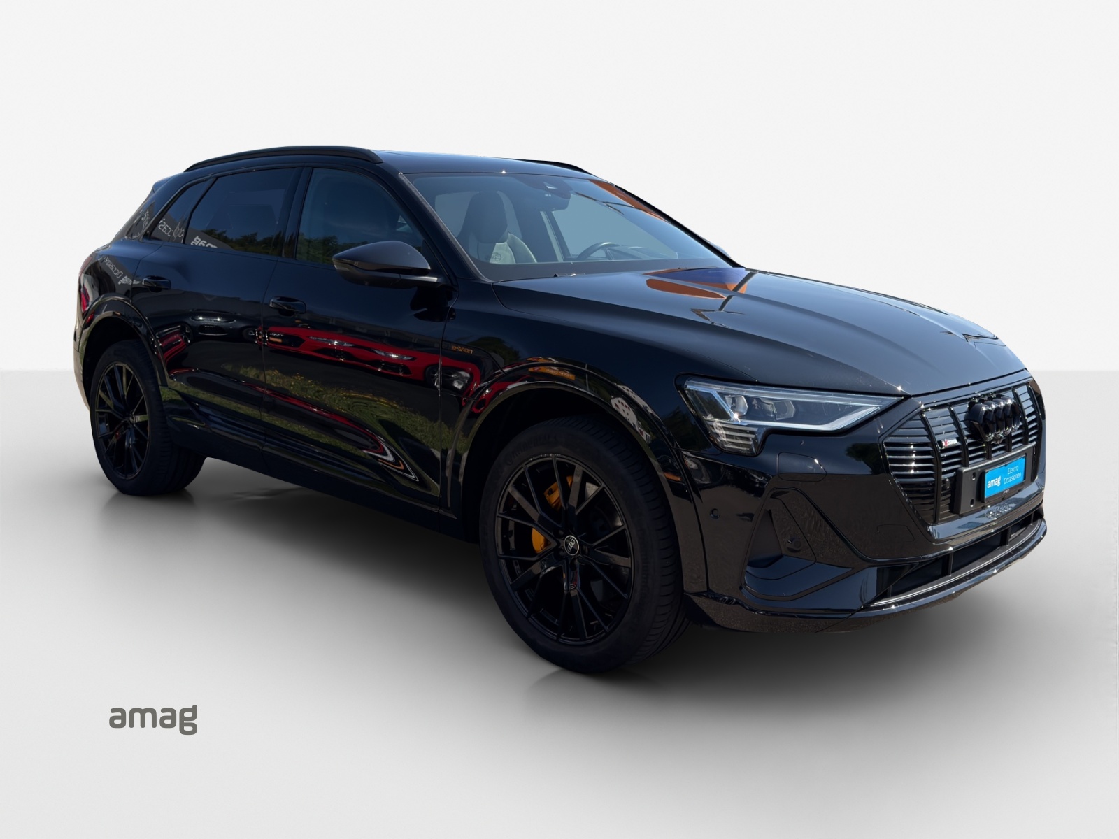 AUDI e-tron 55 S Line Black Edition quattro-image-5