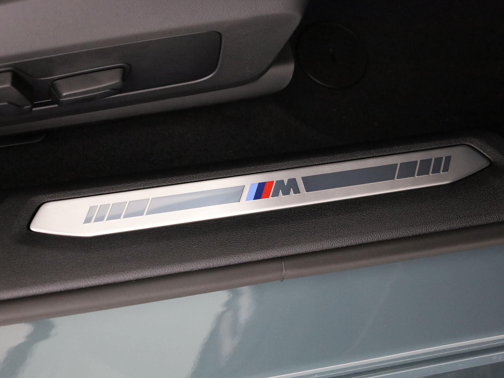 BMW M135i xDrive-image-16