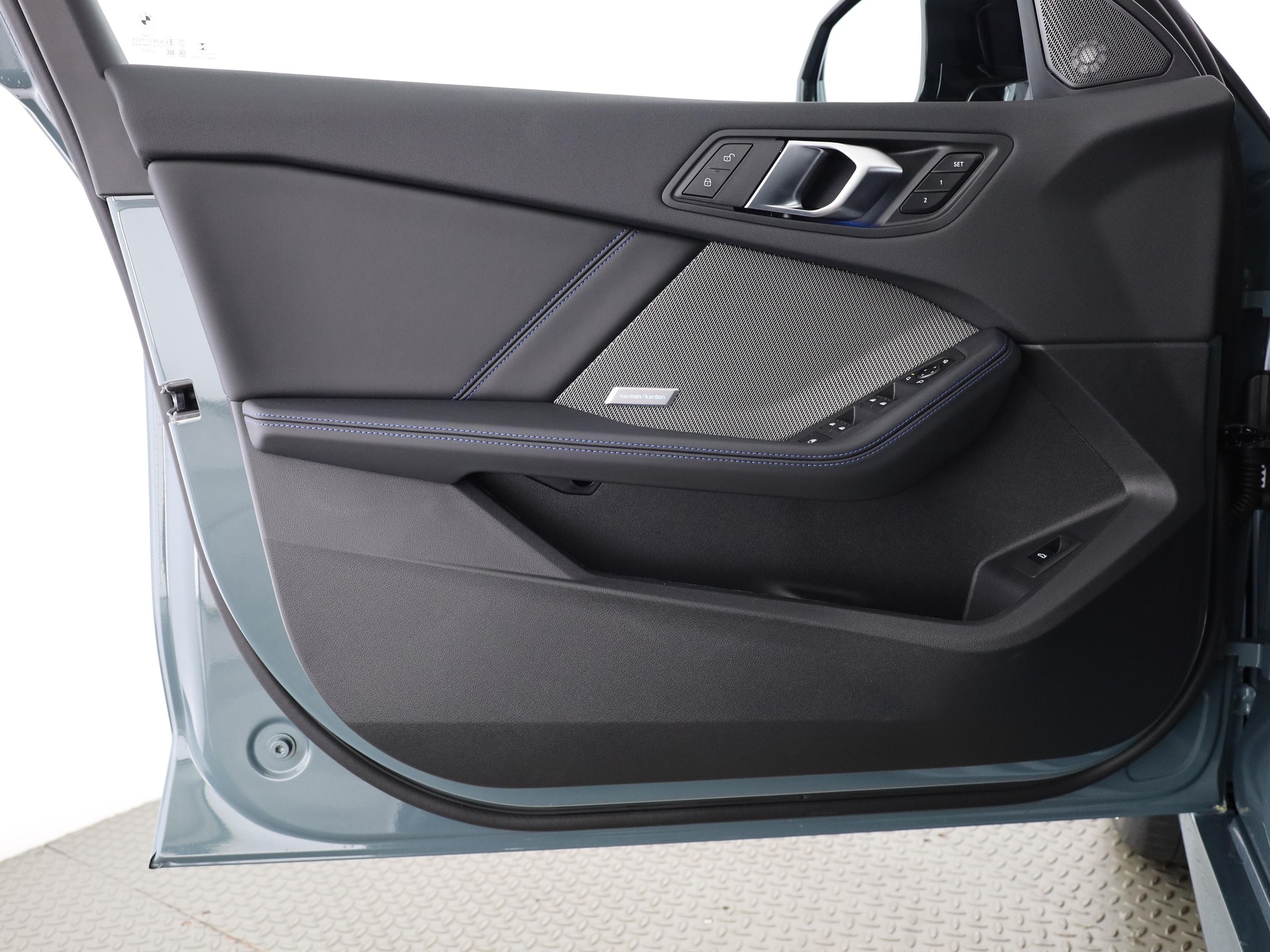 BMW M135i xDrive-image-10