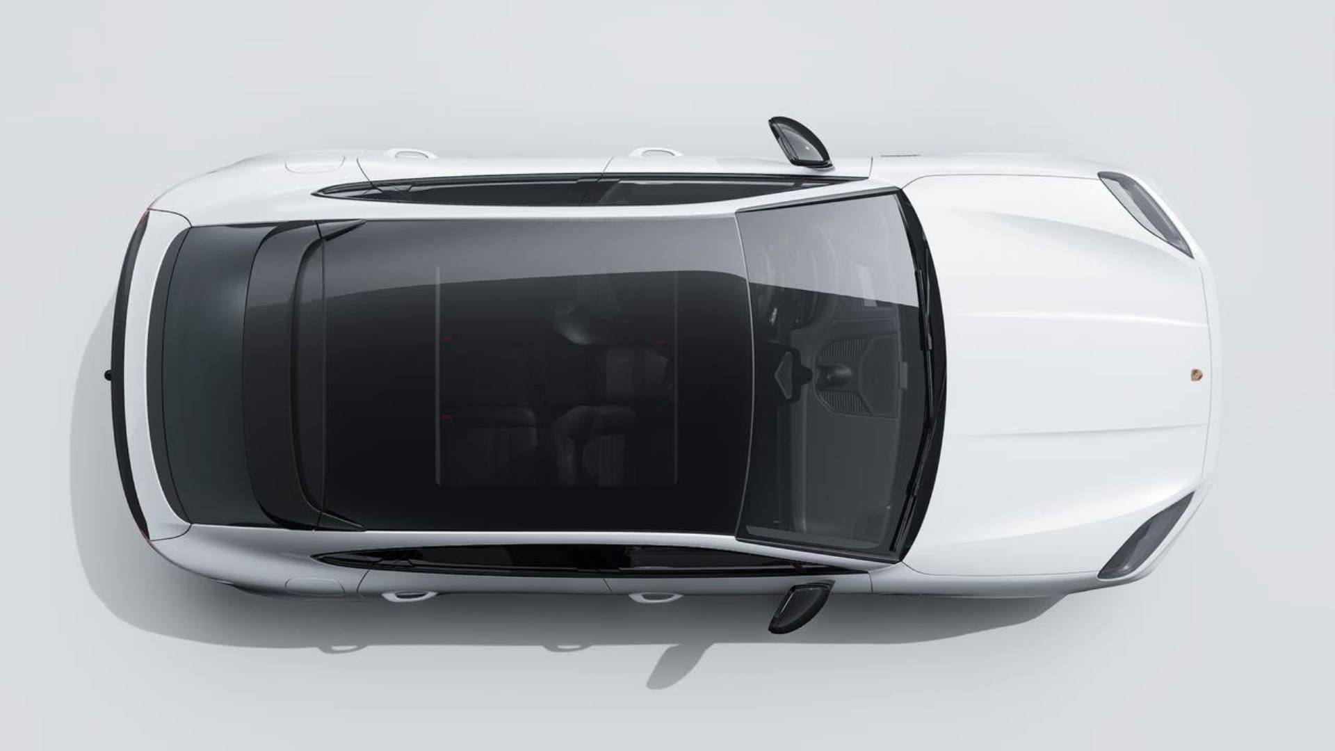 PORSCHE Cayenne E-Hybrid Coupé Black Edition-image-4