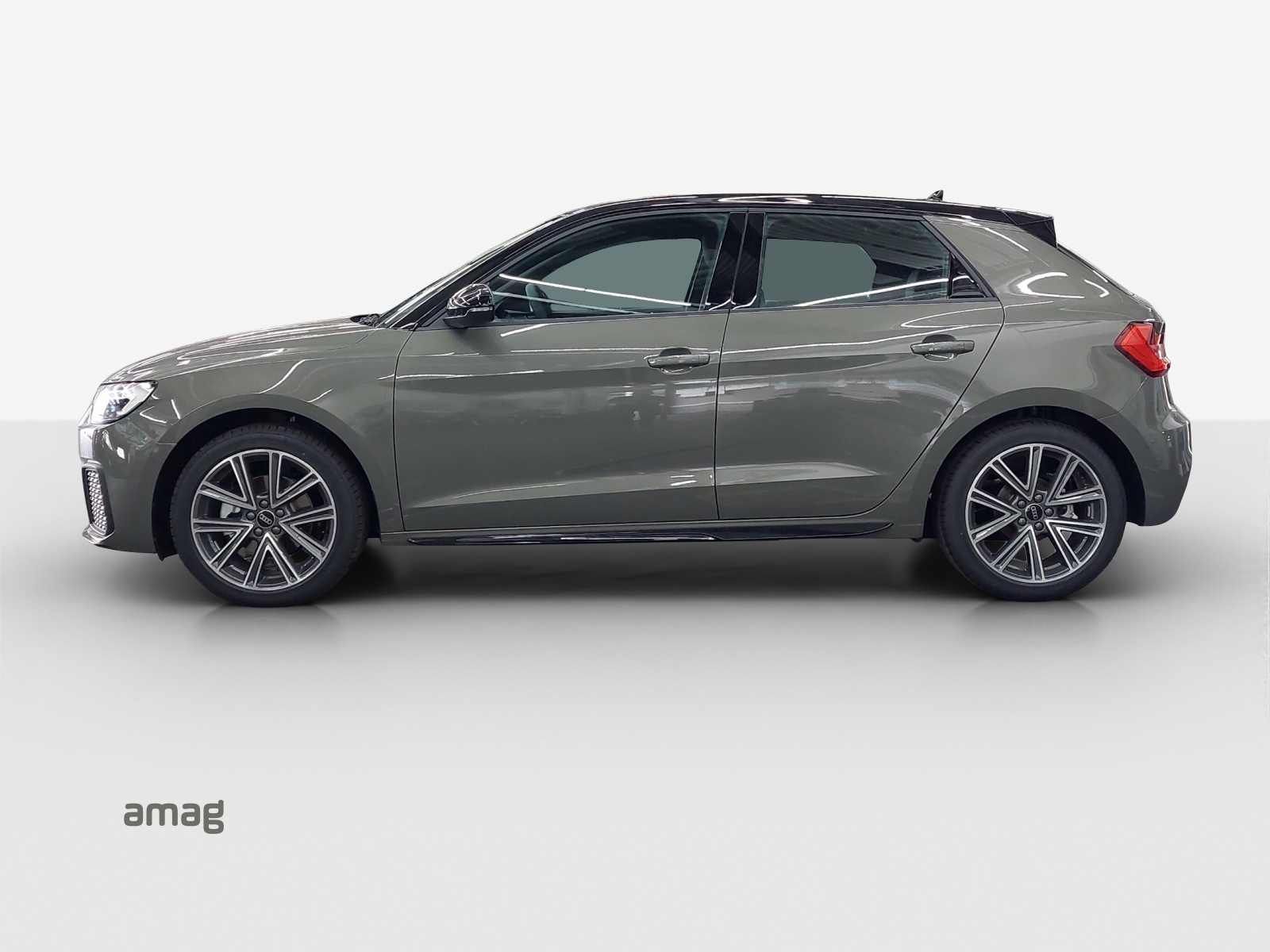 AUDI A1 Sportback 30 TFSI Attraction S-tronic-image-1