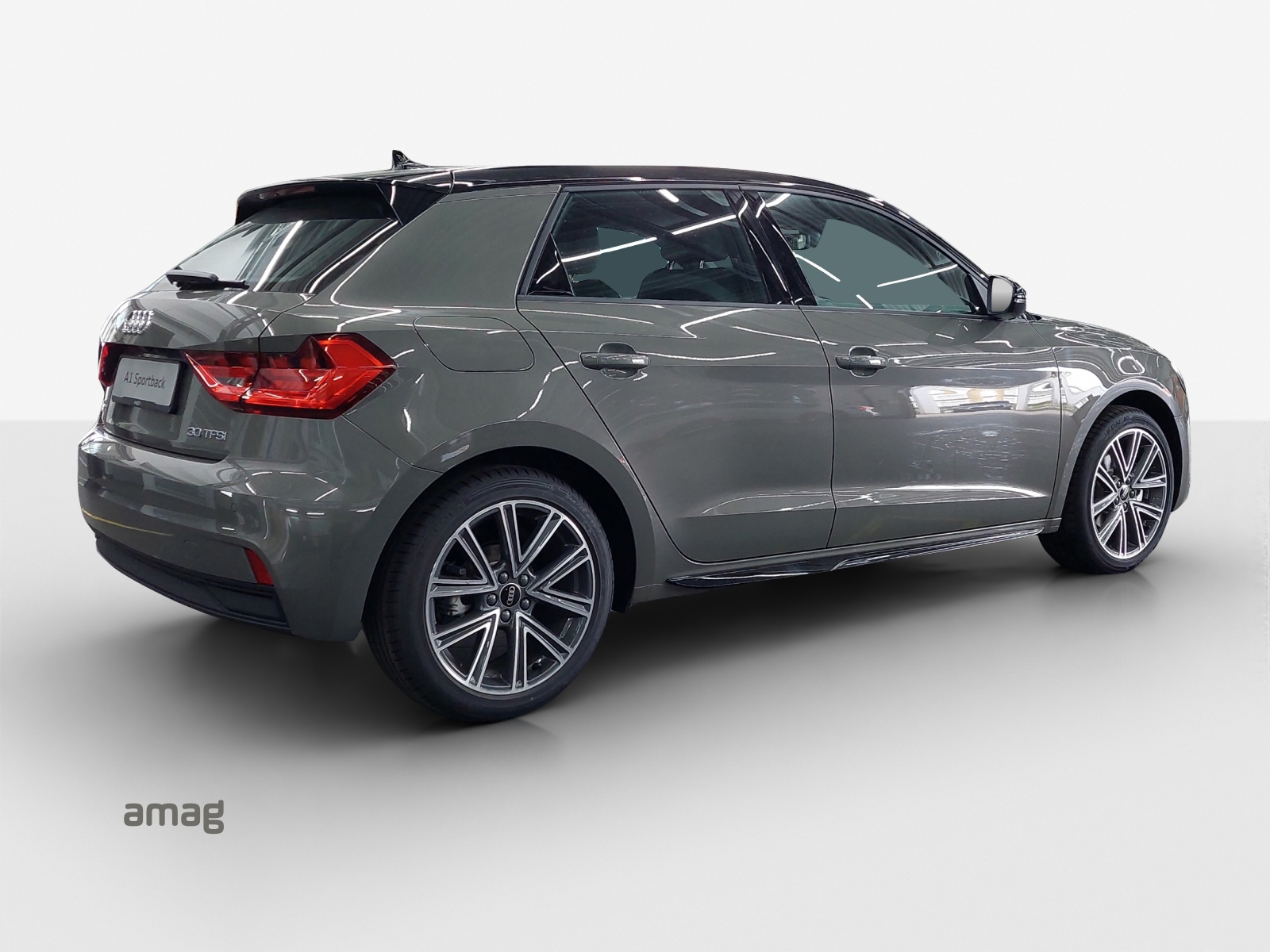 AUDI A1 Sportback 30 TFSI Attraction S-tronic-image-4