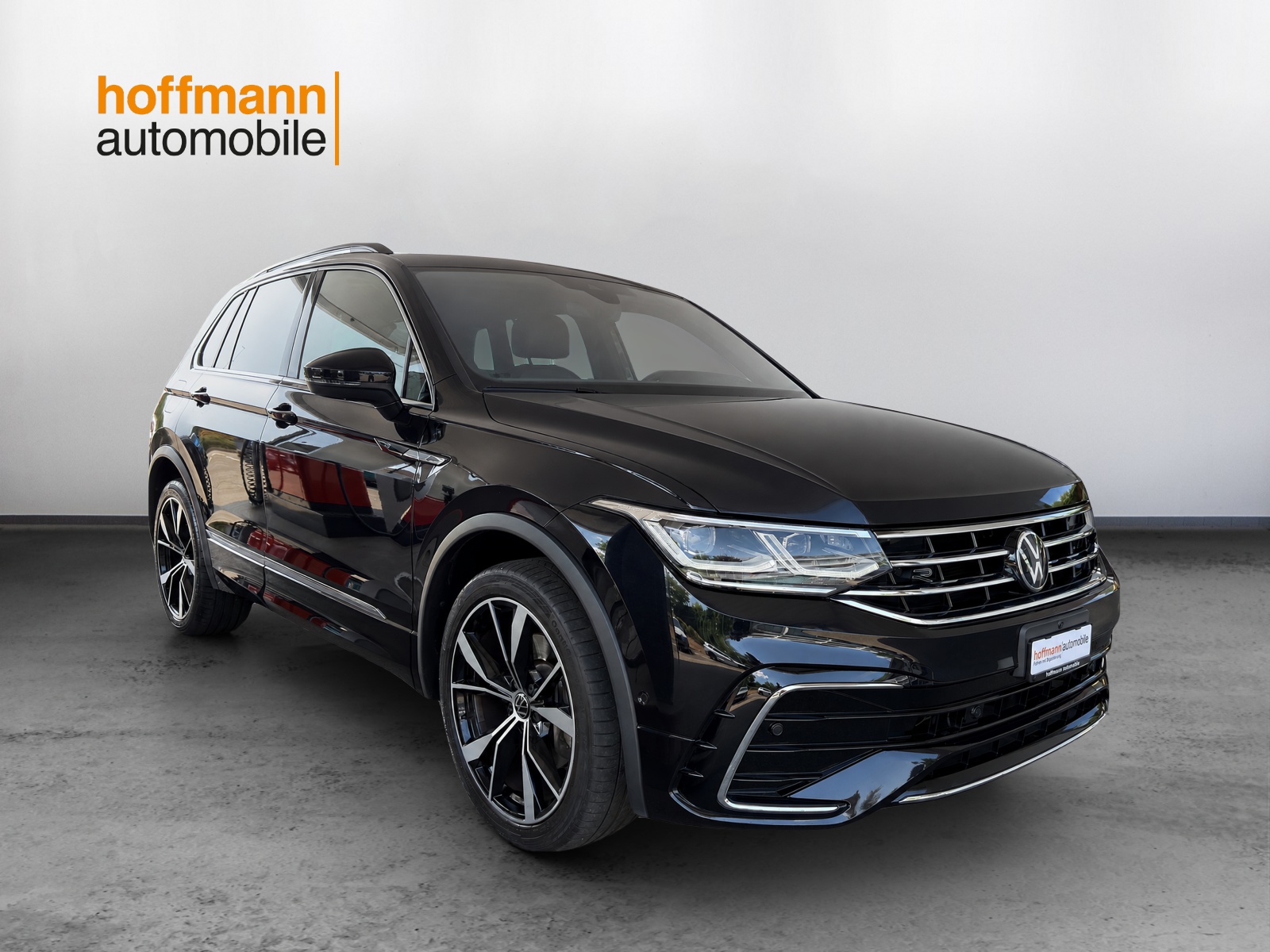 VW Tiguan 2.0TSI R-Line 4Motion DSG-showroom-element-2