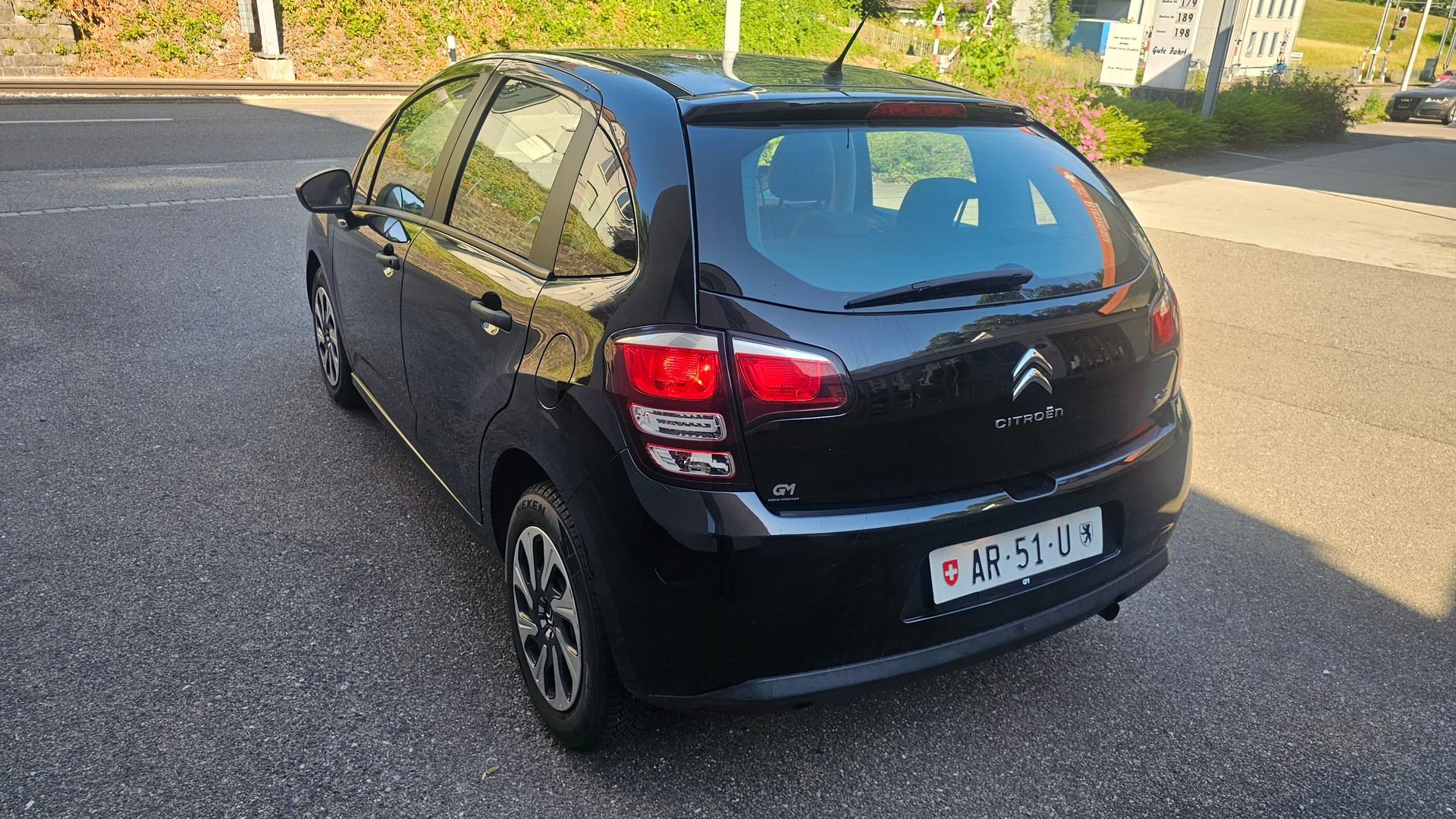 CITROEN C3 1.0i Attraction-image-4