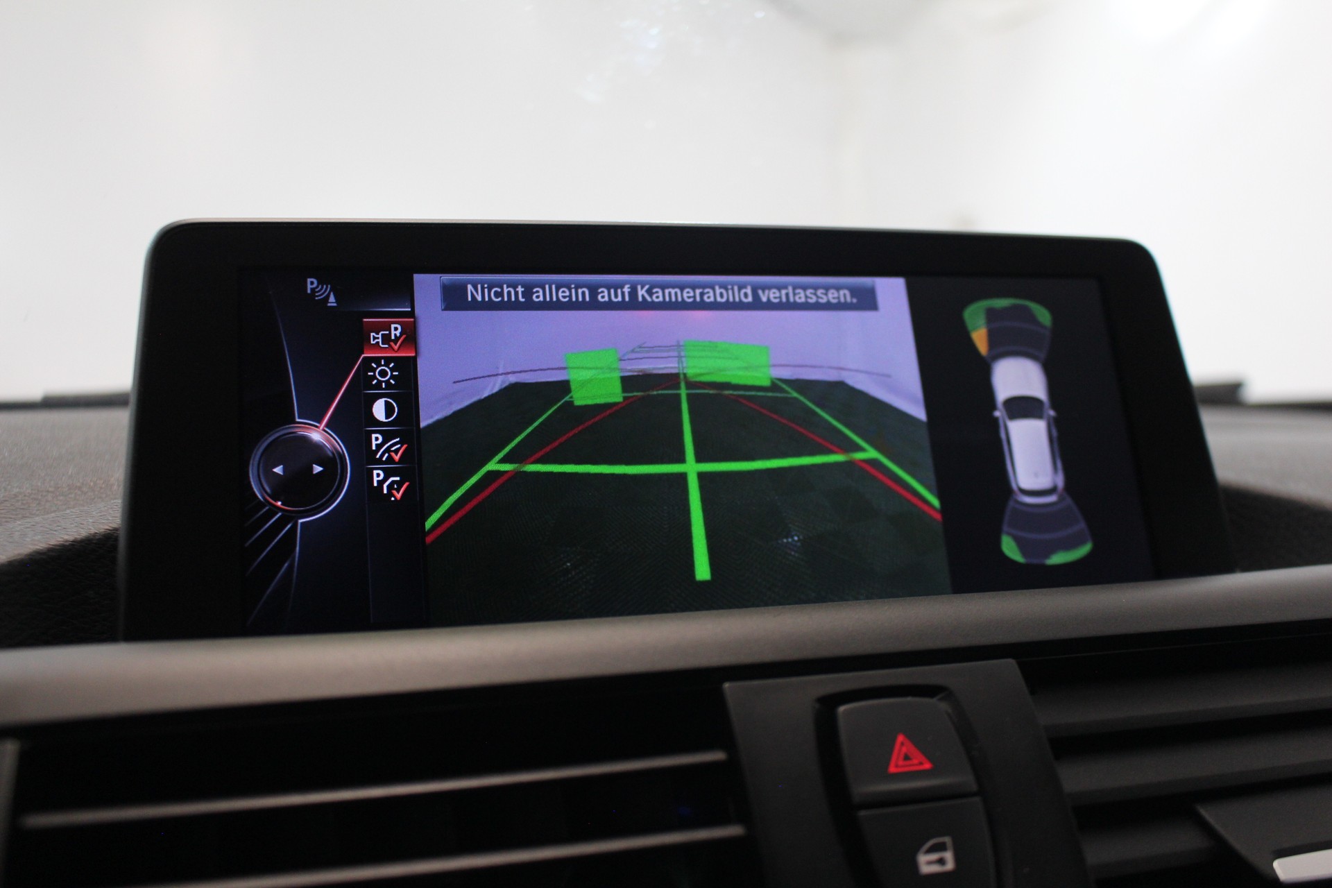 BMW 116d-image-16